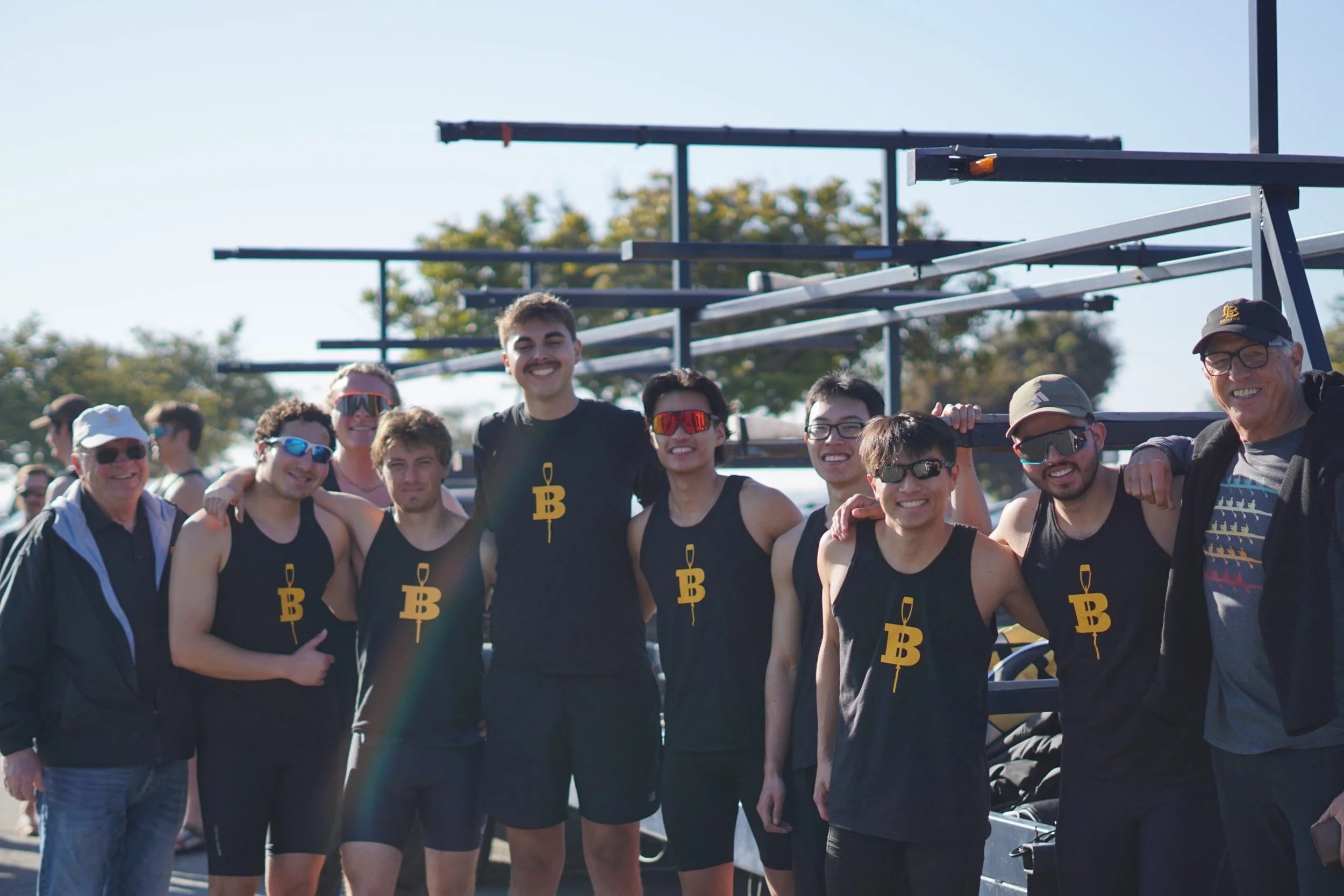 Men's Beach Crew prepares for first regatta in 2025 season