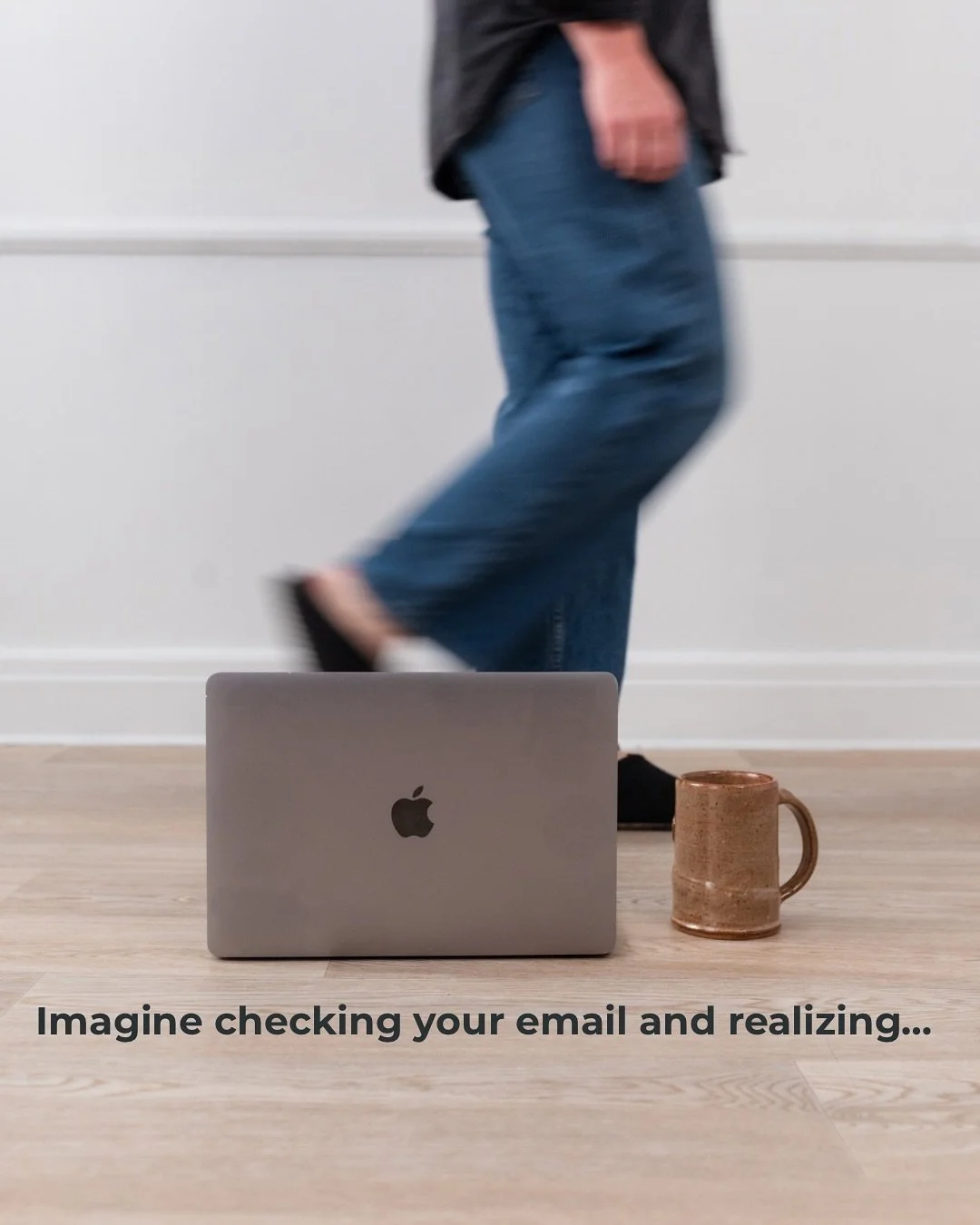 What tasks are eating up too much of your time, but are necessary for your business to be successful?
▪️emails?
▪️scheduling clients?
▪️organizing your books?
▪️sending invoices?
▪️customer service?
Comment “help” if you have felt the o