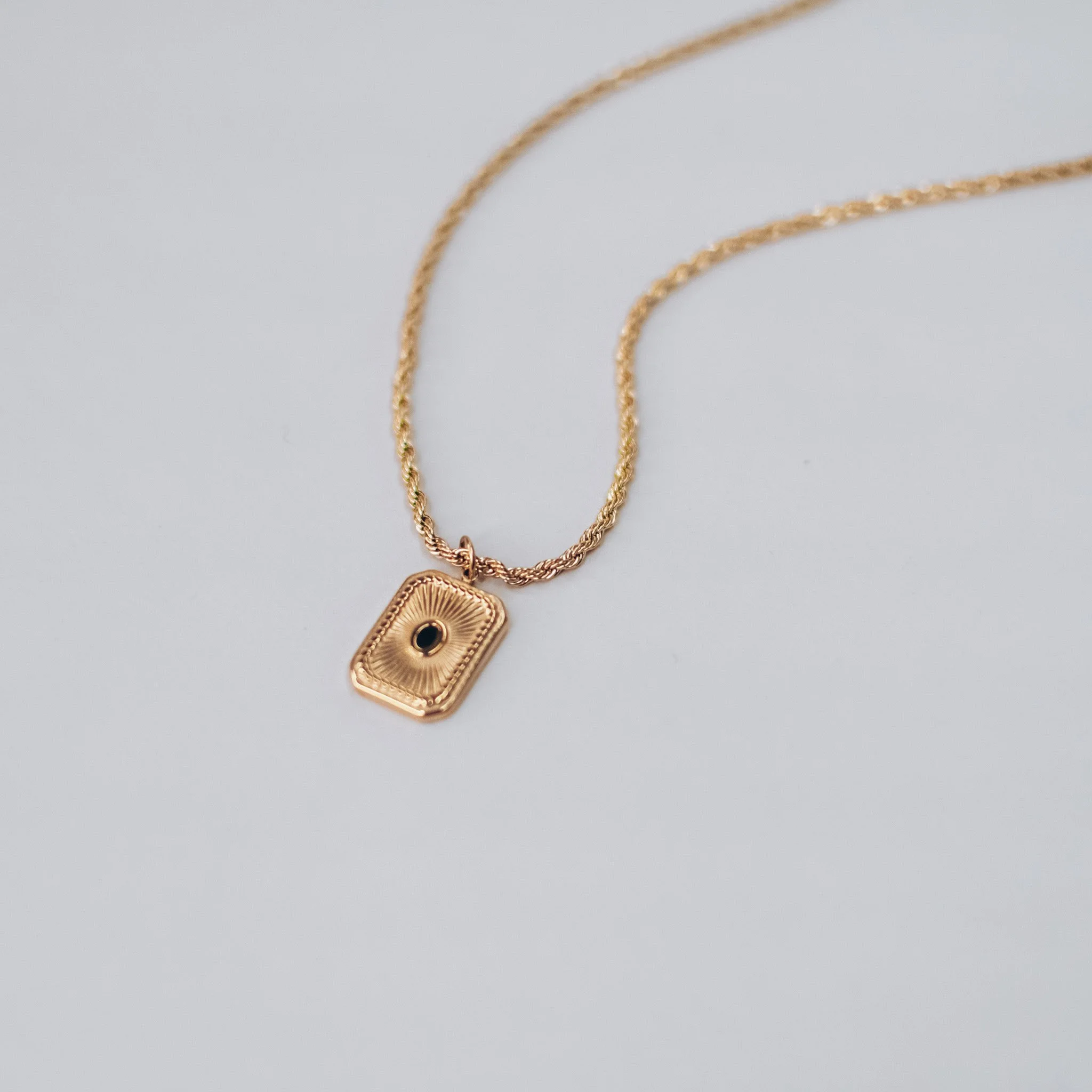 Black &amp; Gold Jewelry Calgary