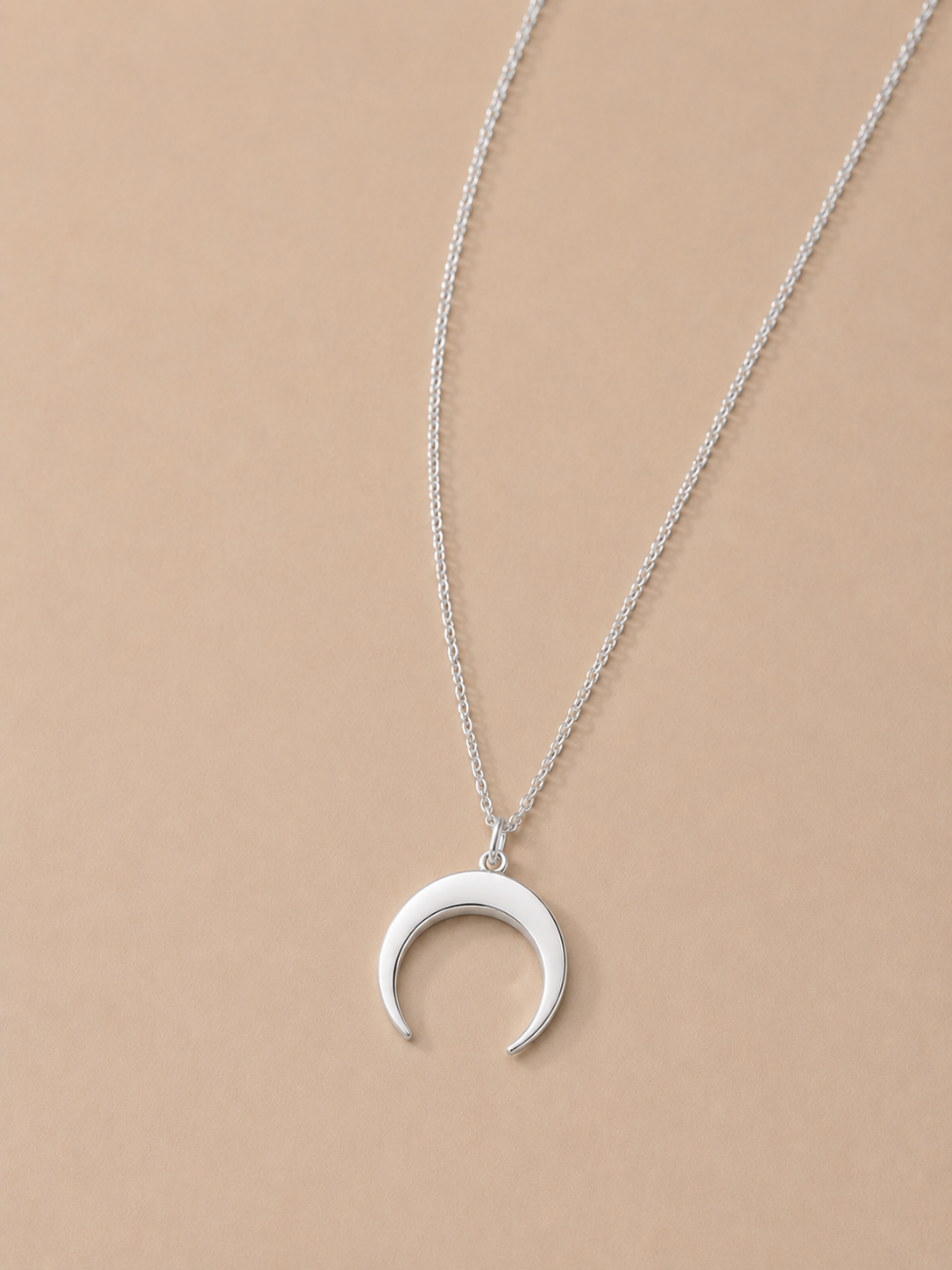 Cielo - Moon Necklace