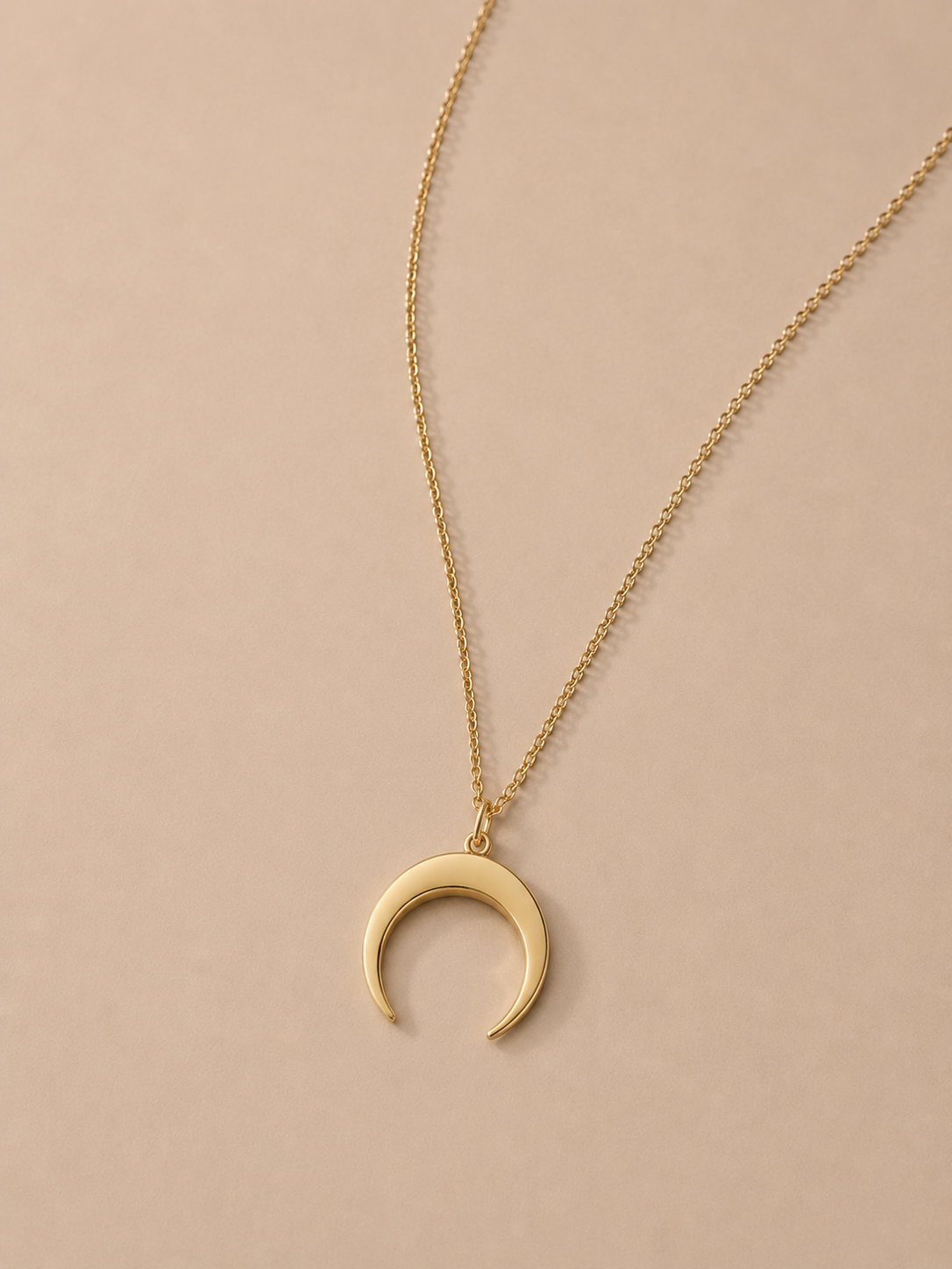 Cielo - Moon Necklace