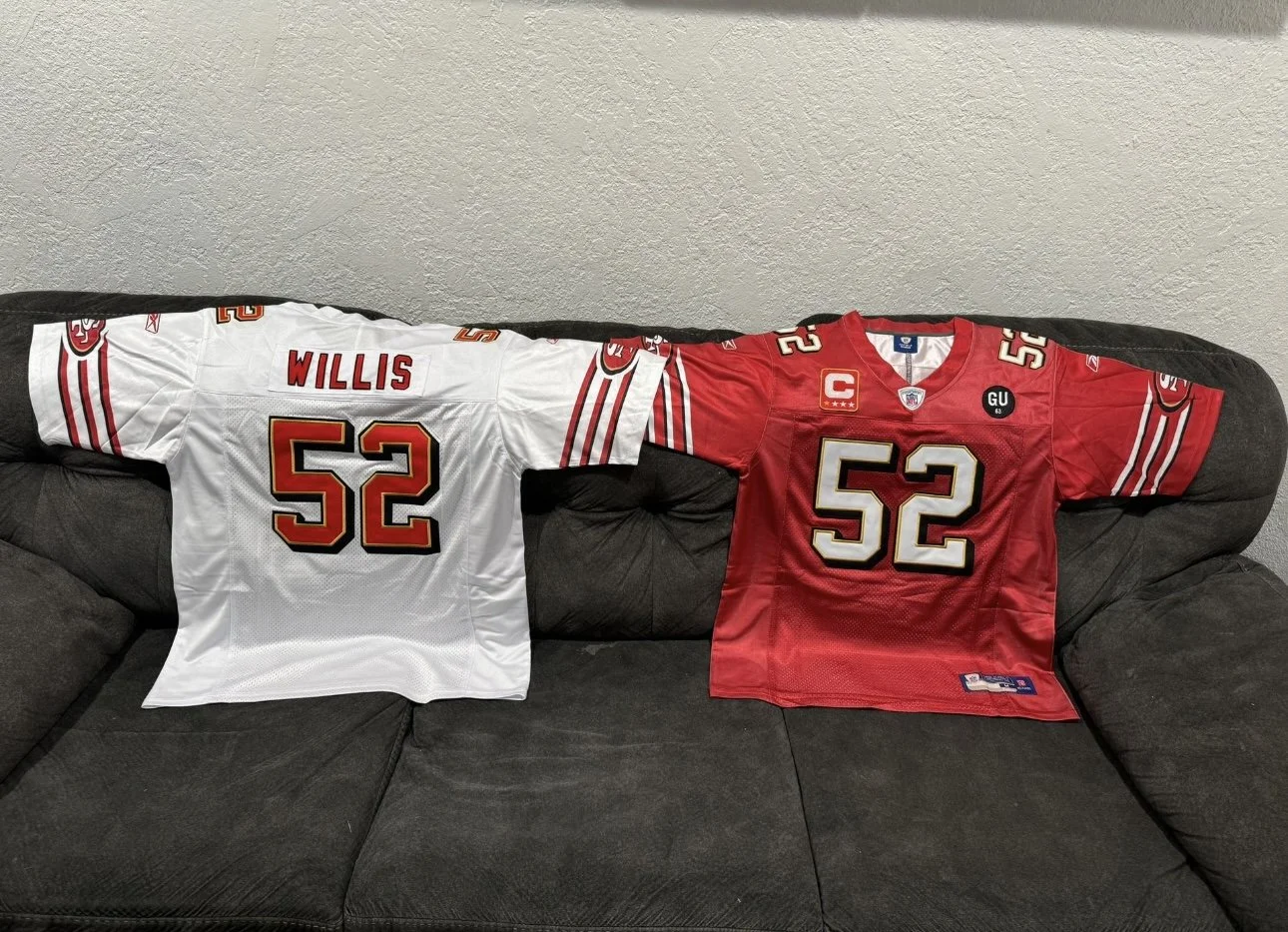 Patrick Willis 49ers 2007 Rookie jersey with Captain & GU63 patch

Men sizes only!