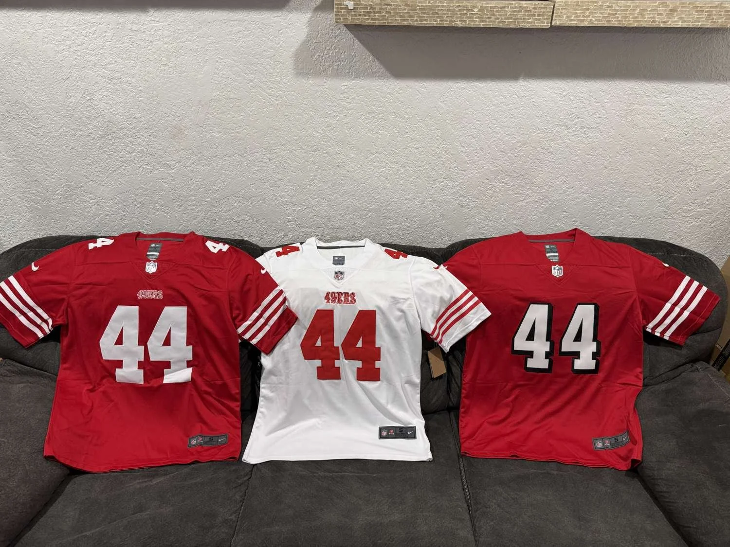 Kyle Juszczyk 49ers jerseys

Men sizes only!