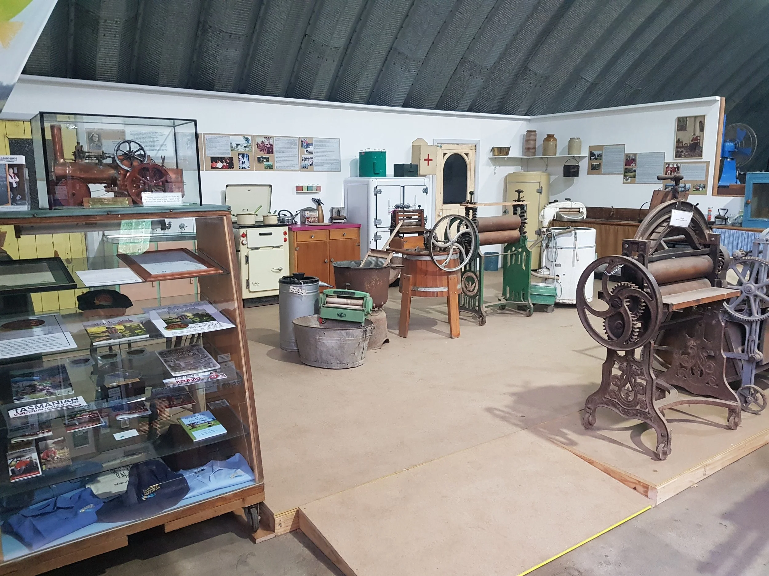 Pearn's Women On The Land Exhibition