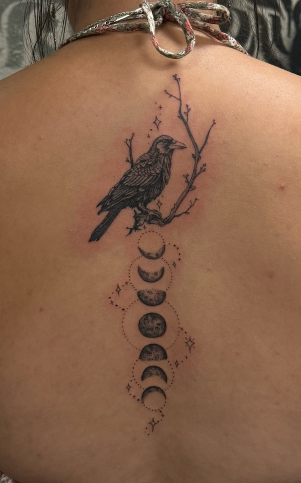 Fineline moon phases with black crow