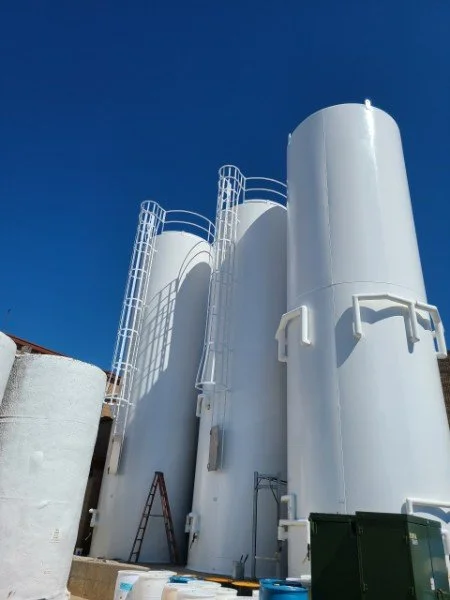 white silos.jpeg