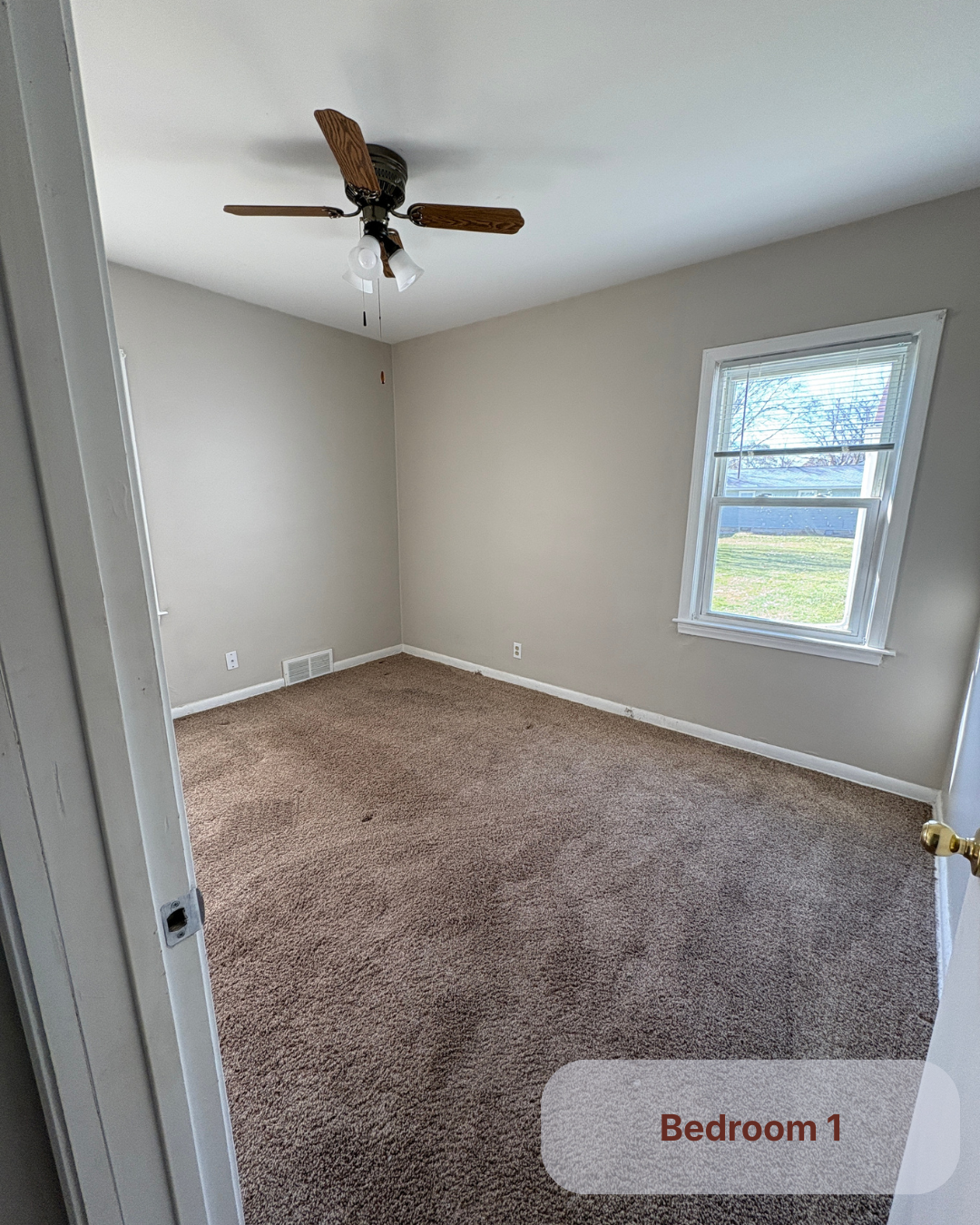 107 North Prospect Street St. Johns, MI 780 Sq Ft 3 Bedroom 2 Bathroom - 7.PNG