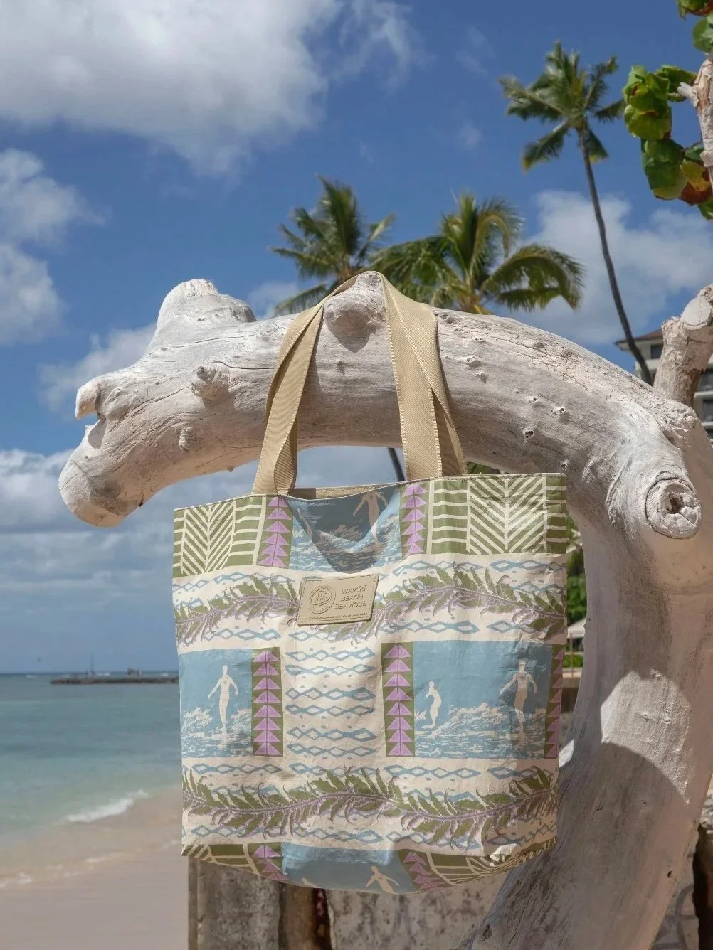 Lei Kala Day Tripper Tote Product Shoot