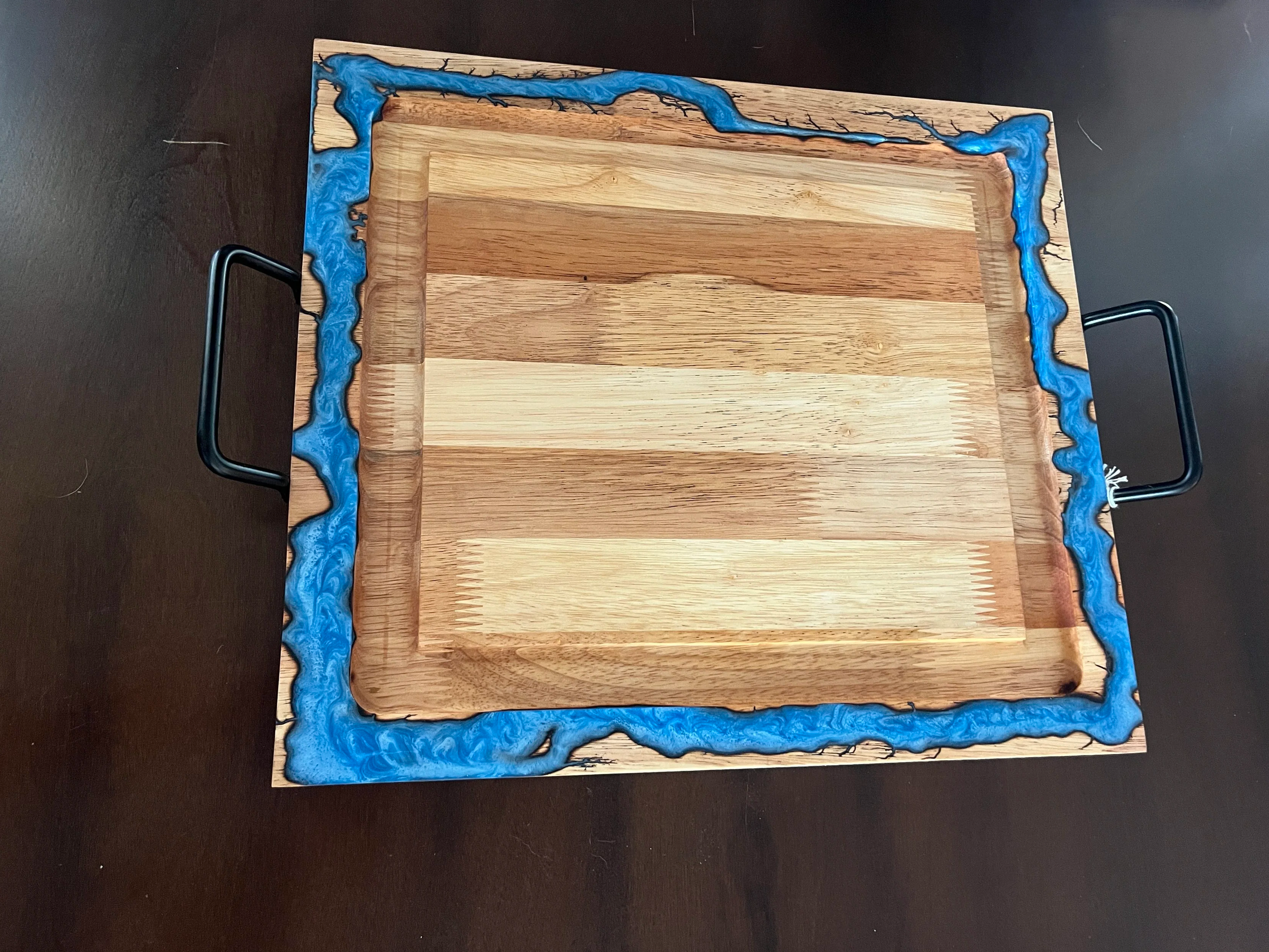CUTTING BOARD