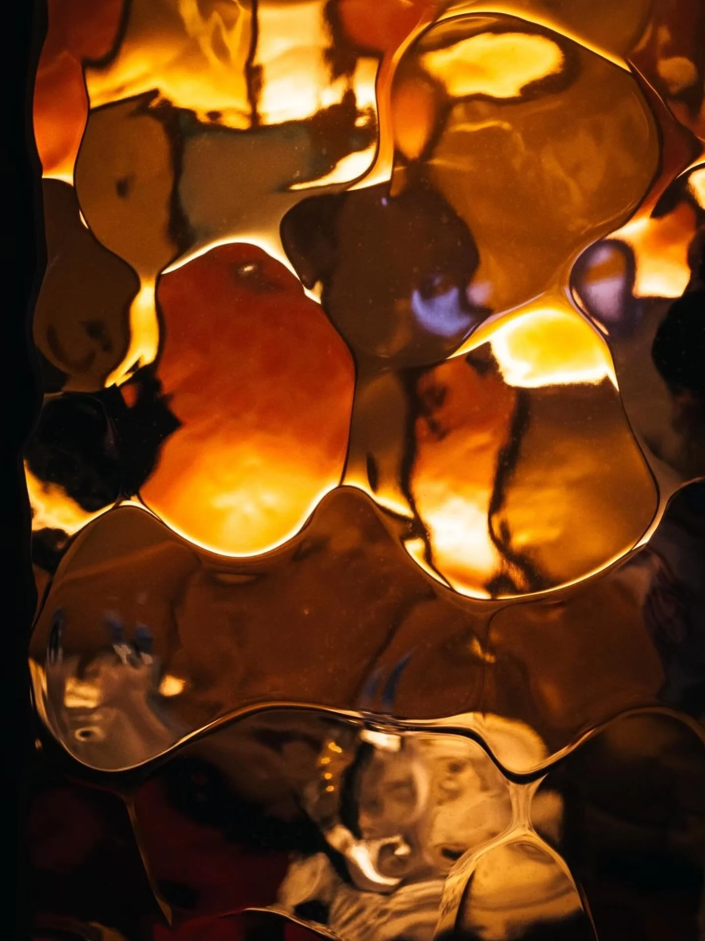 ✨ Art &amp; Luxury &ndash; Lalah ✨

六本木Club Lalahの店内に足を踏み入れた瞬間、
洗練されたアートとラグジュアリーな空間が広がります。
厳選されたインテリアとディテールへのこだわりが、特別な夜をより美しく演出。

ここでしか味わえない、極上のひとときを&mdash;。

 @roppongi_lalah フォローで最新情報をチェック！

#lalah #clublalah #六本木ララァ #ラグジュアリーな夜 #洗練された空間 #特別なひととき