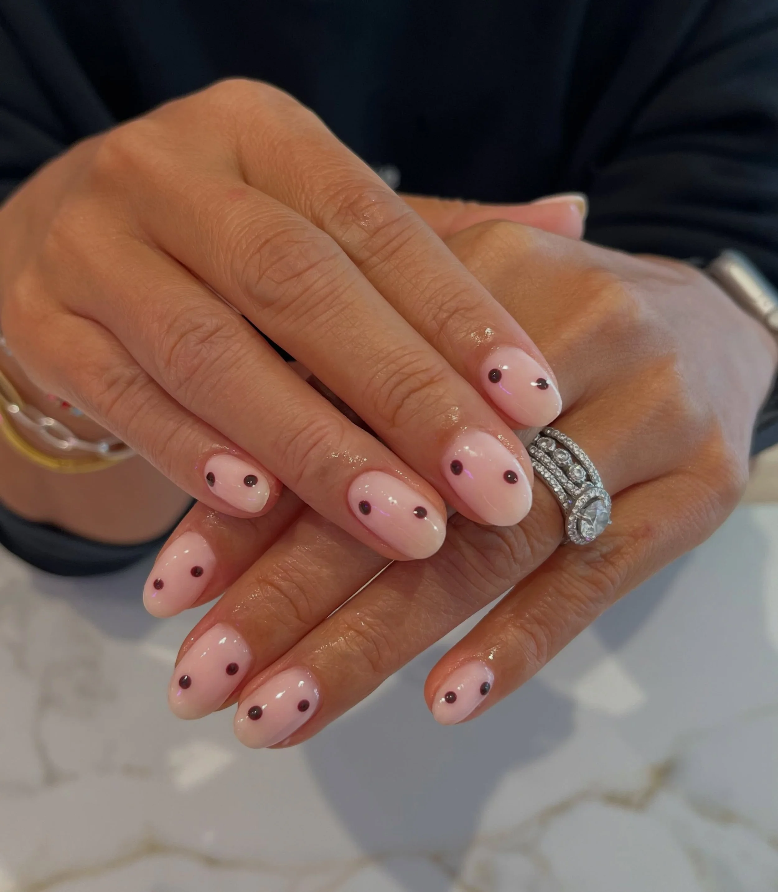 Subtle polka dots 🟤
.
.
What to ask for?
Service: BIAB on natural nails 
Colour: Dolly
Shape: Round
Length: Short to Medium 
.
.
.
#biab thegelbottlebiab #polkadotnails #meltnailbar #brontenailsalon