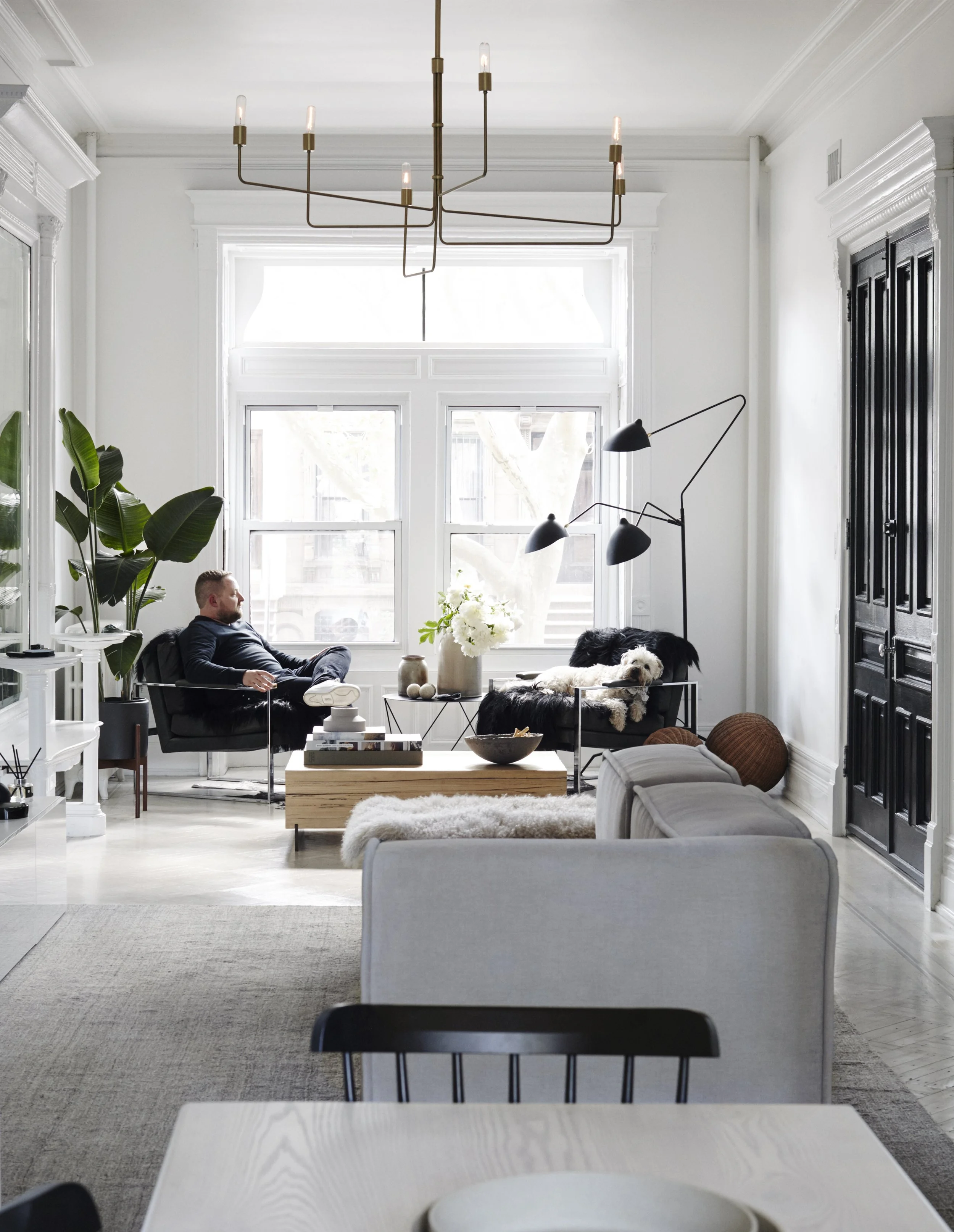 Pippadrummond_Dwell_Mandalena_17_LookingThrough_030.jpg