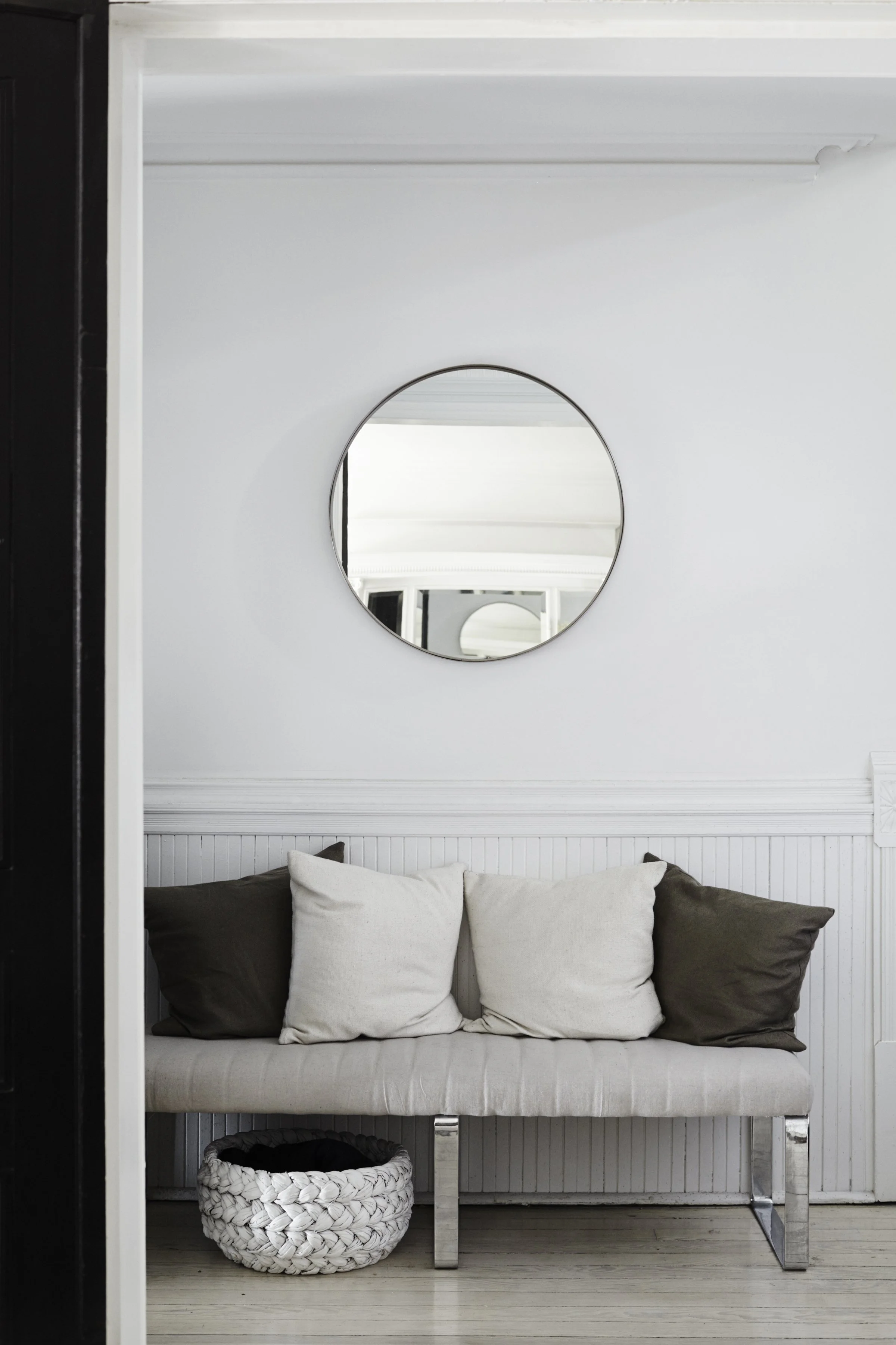 Pippadrummond_Dwell_Mandalena_35_Downstairs_Moment_007.jpg