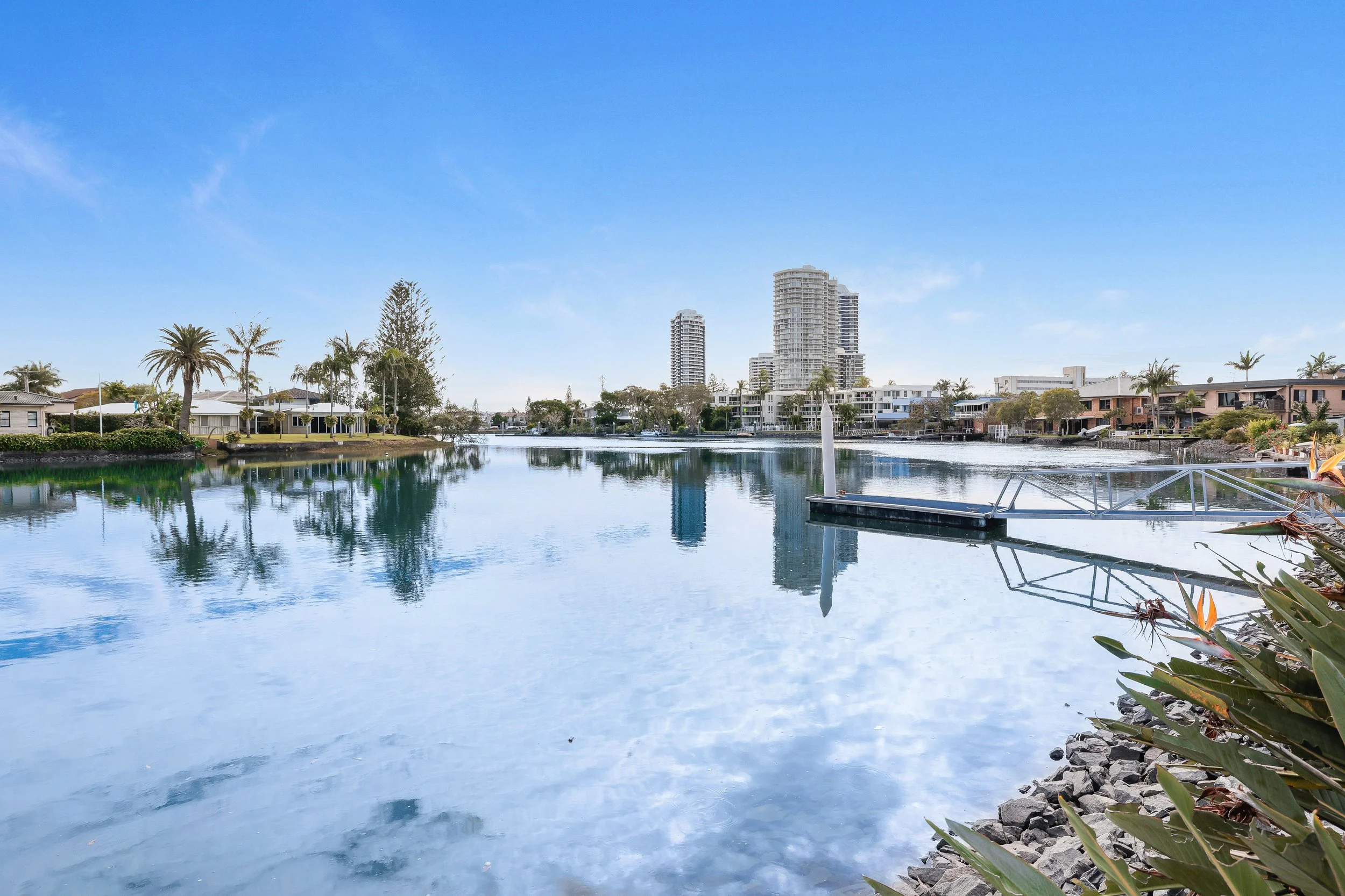 24-11-19 Taylor Street Biggera Waters18.jpeg