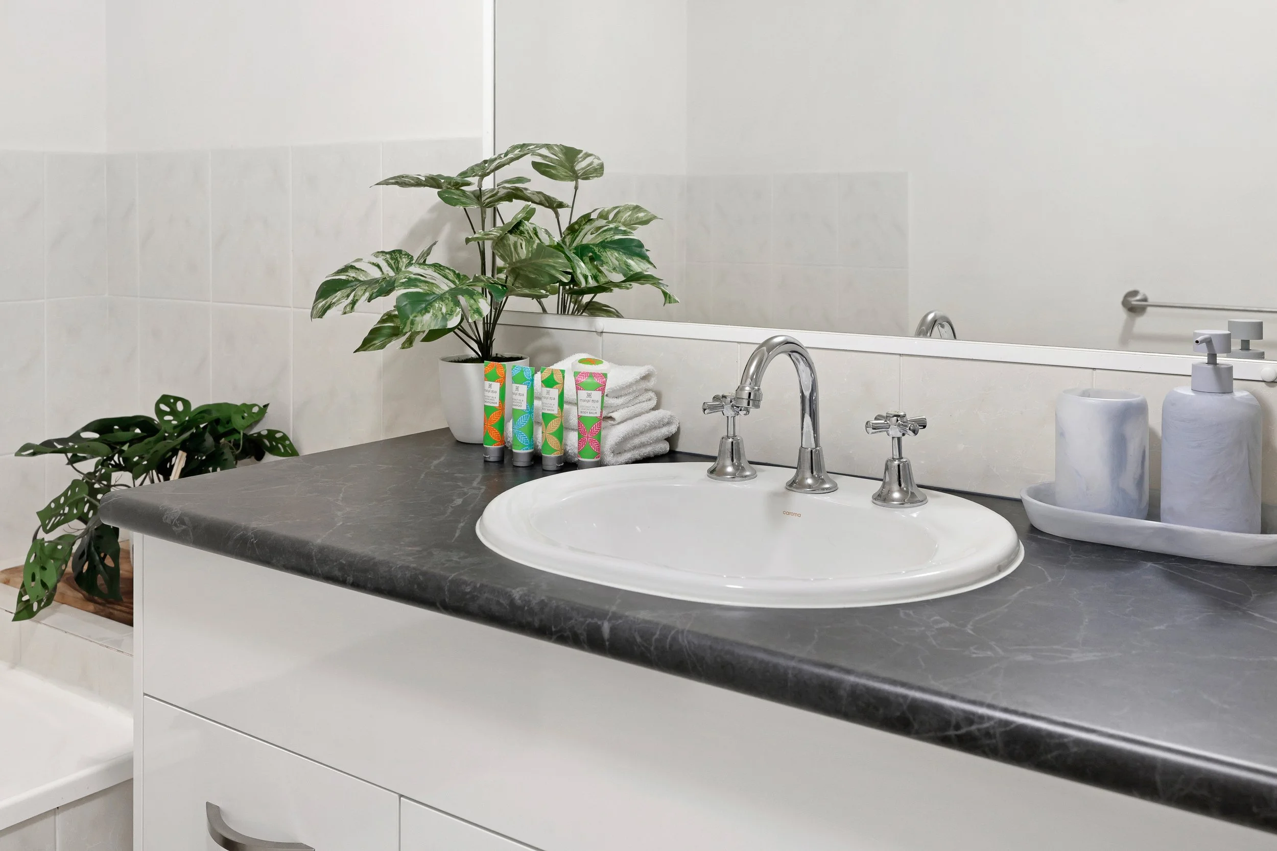 2-11-19 Taylor Street, Biggera Waters-2.jpeg