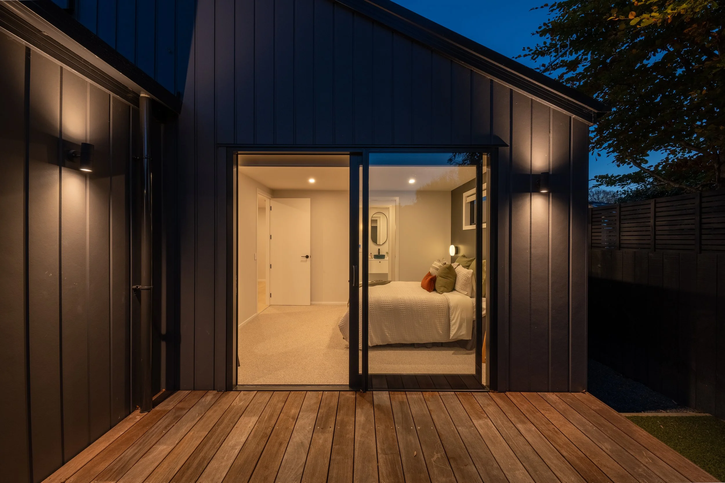 100b Lewis Street-36.jpg