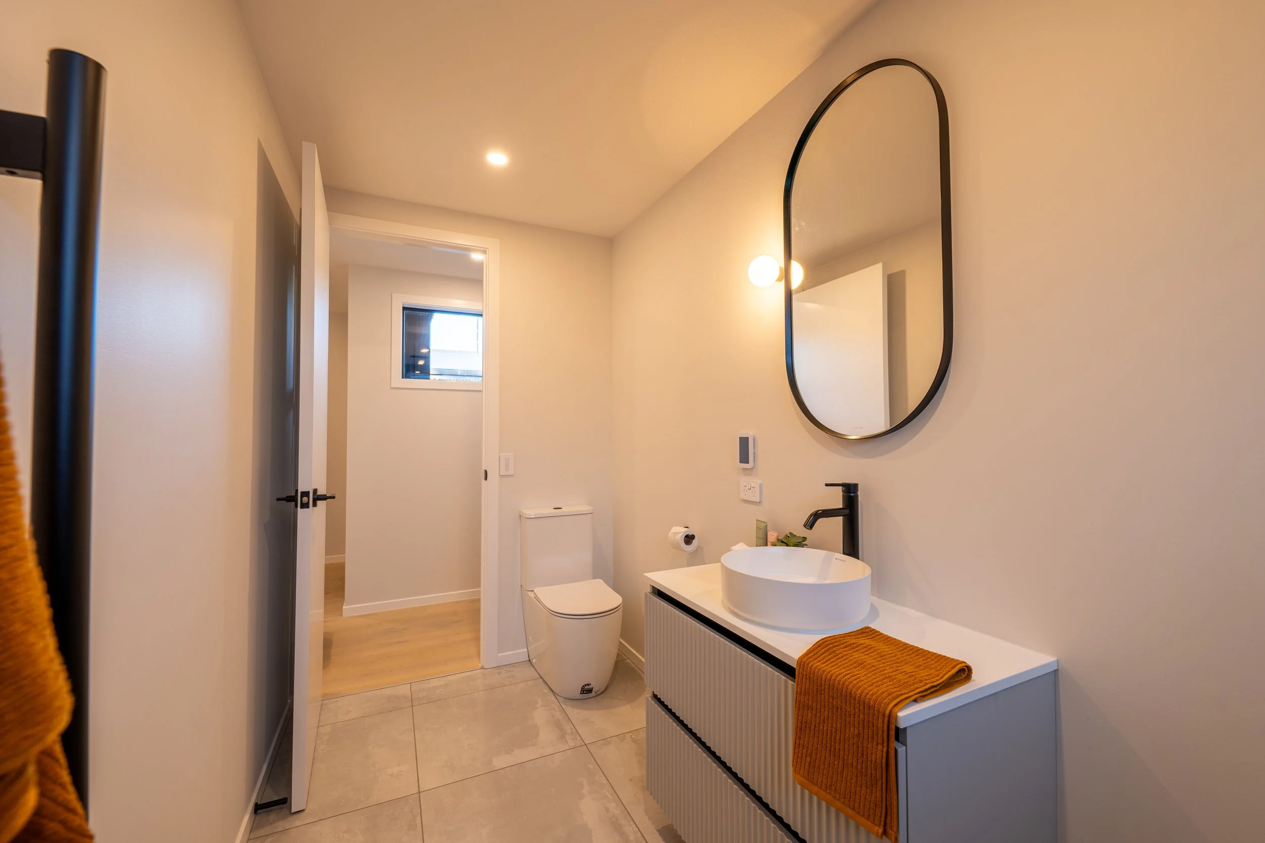 100b Lewis Street-26.jpg