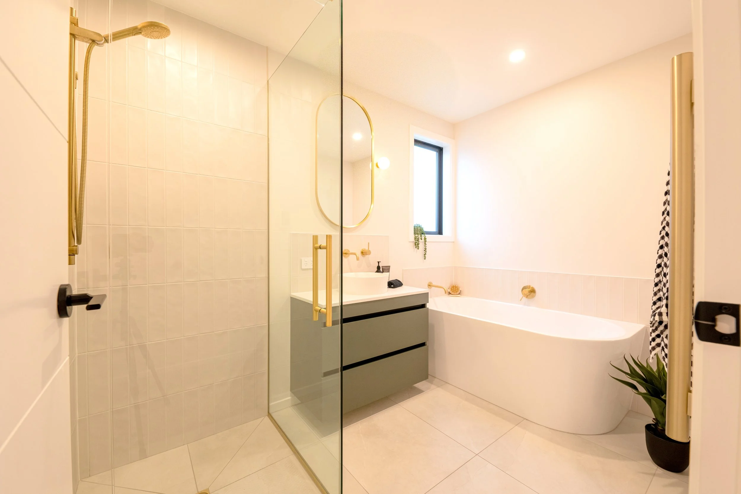 100a Lewis Street-17.jpg