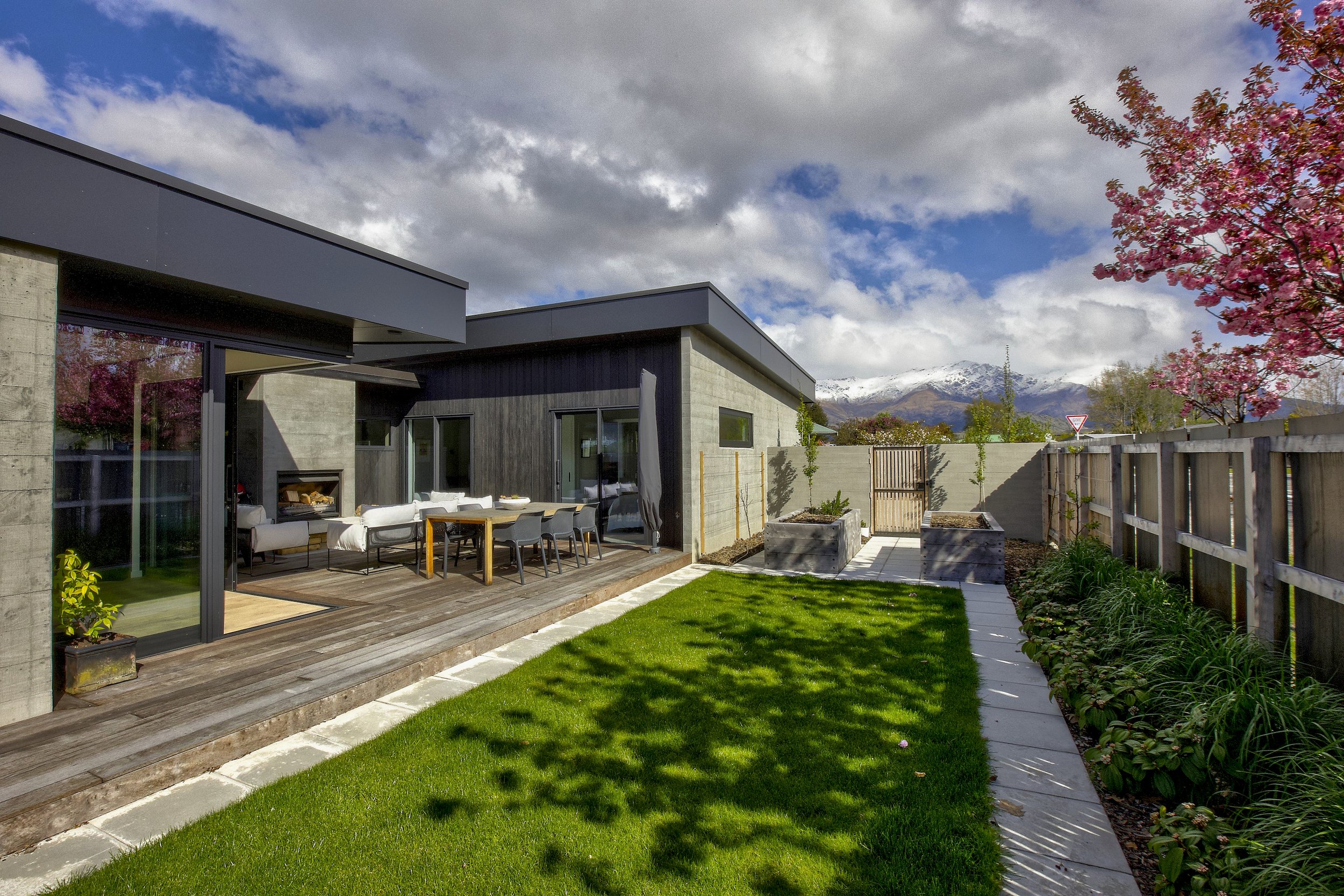 Still Vision  - 41 of 77.jpeg