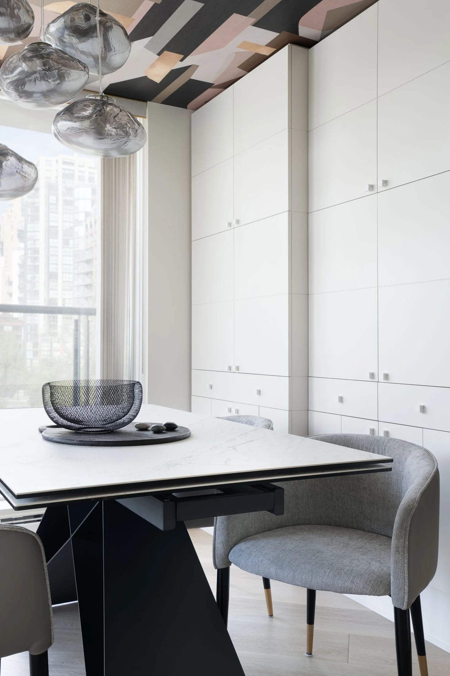 vancouver-yaletown-masterpiece-marinaside-dining-nook.jpg