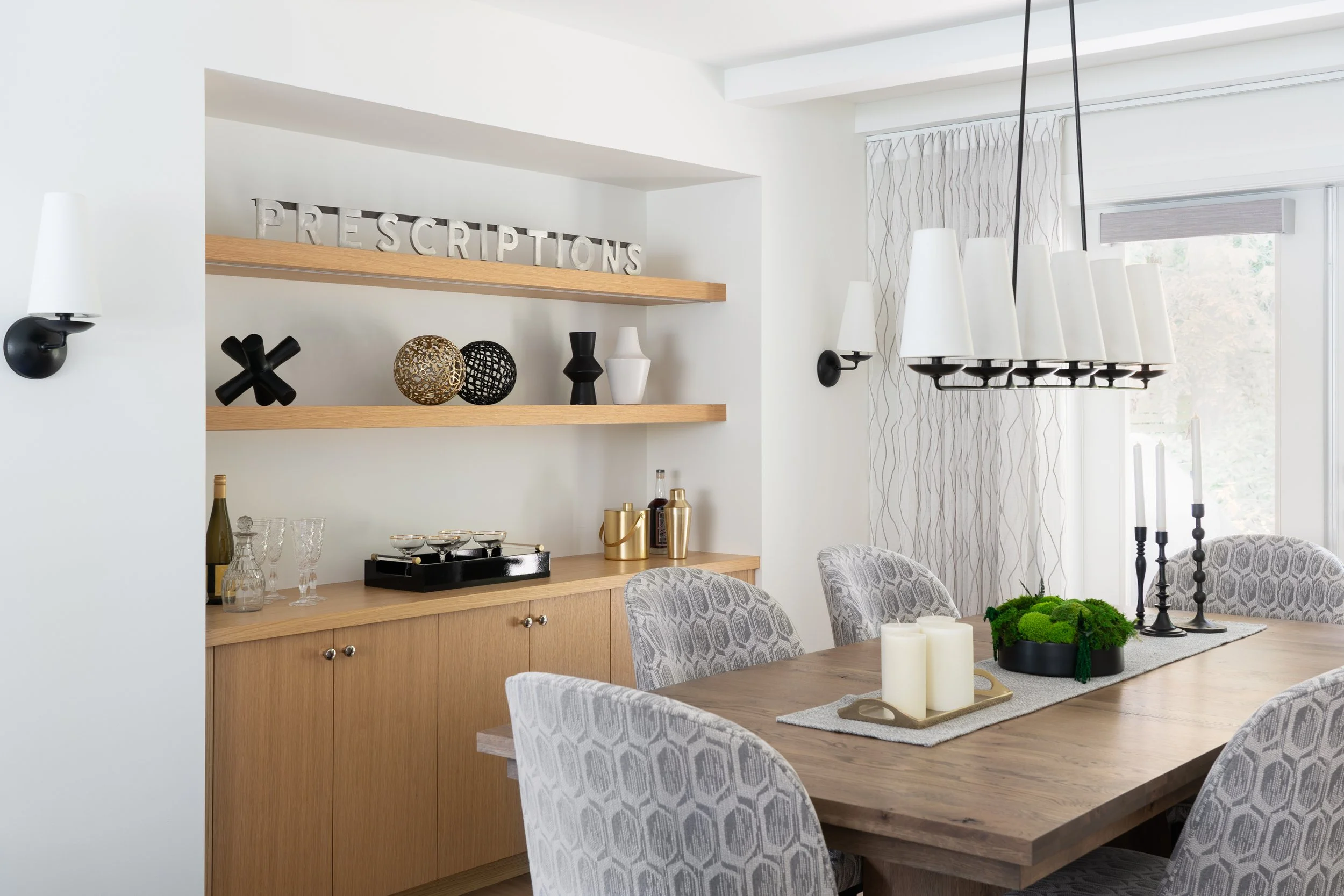north-vancouver-braemar-residence-dining-room-custom-millwork-shelves.jpg