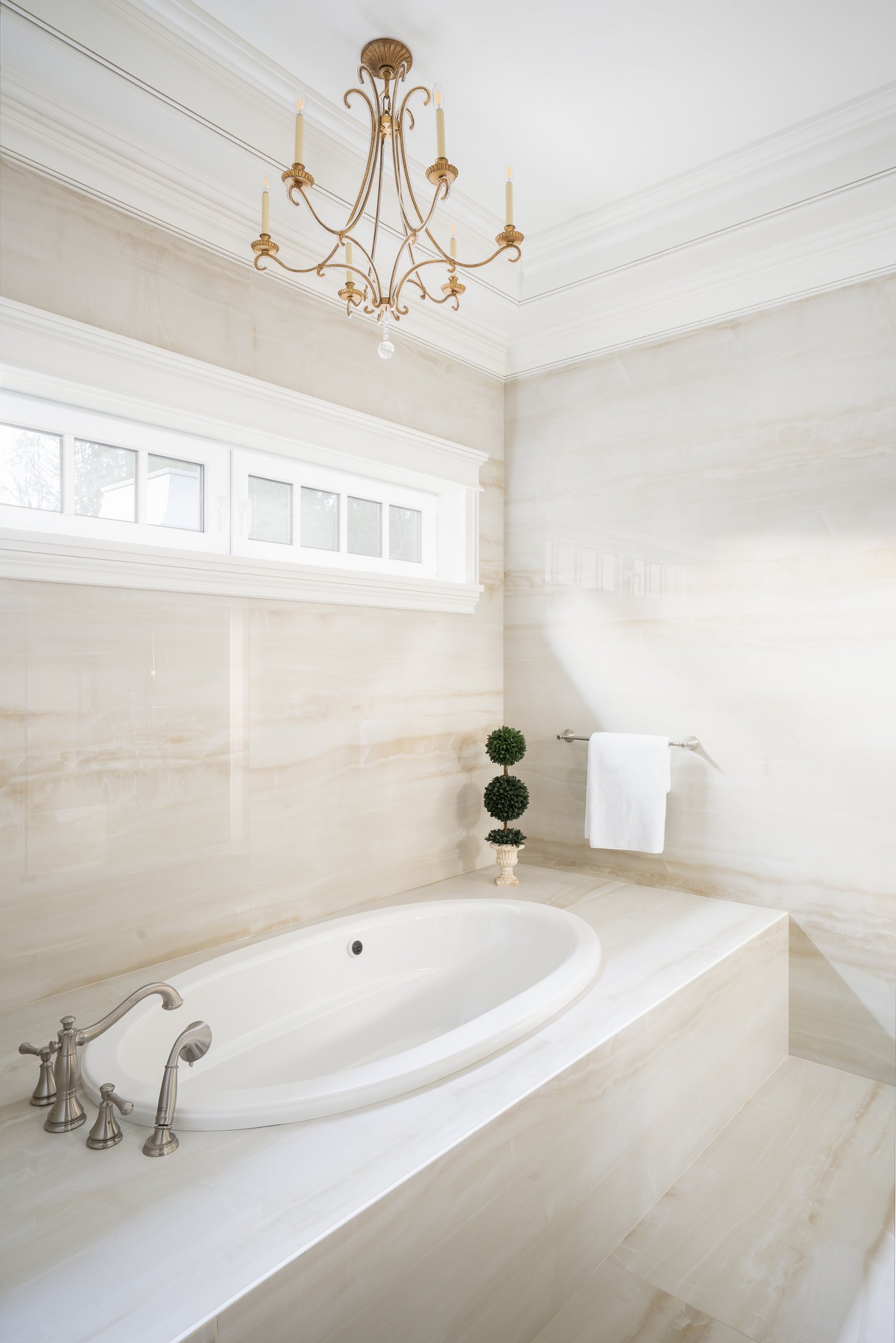 vancouver-26th-avenue-residence-bathroom-tub-gold-chandelier.jpg
