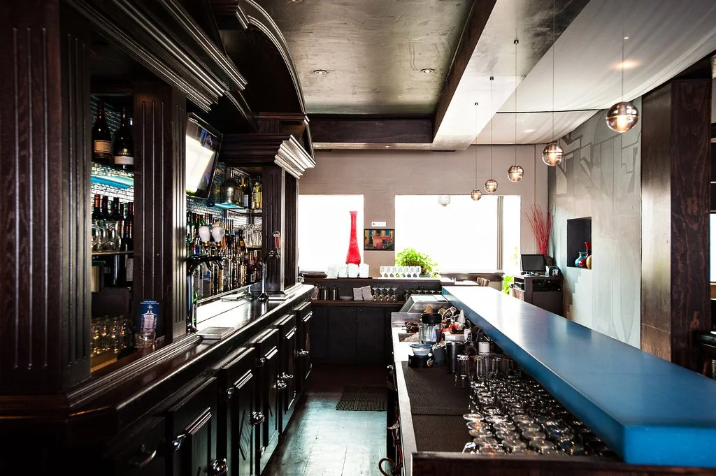 vancouver-greek-restaurant-mahogany-bar.jpg