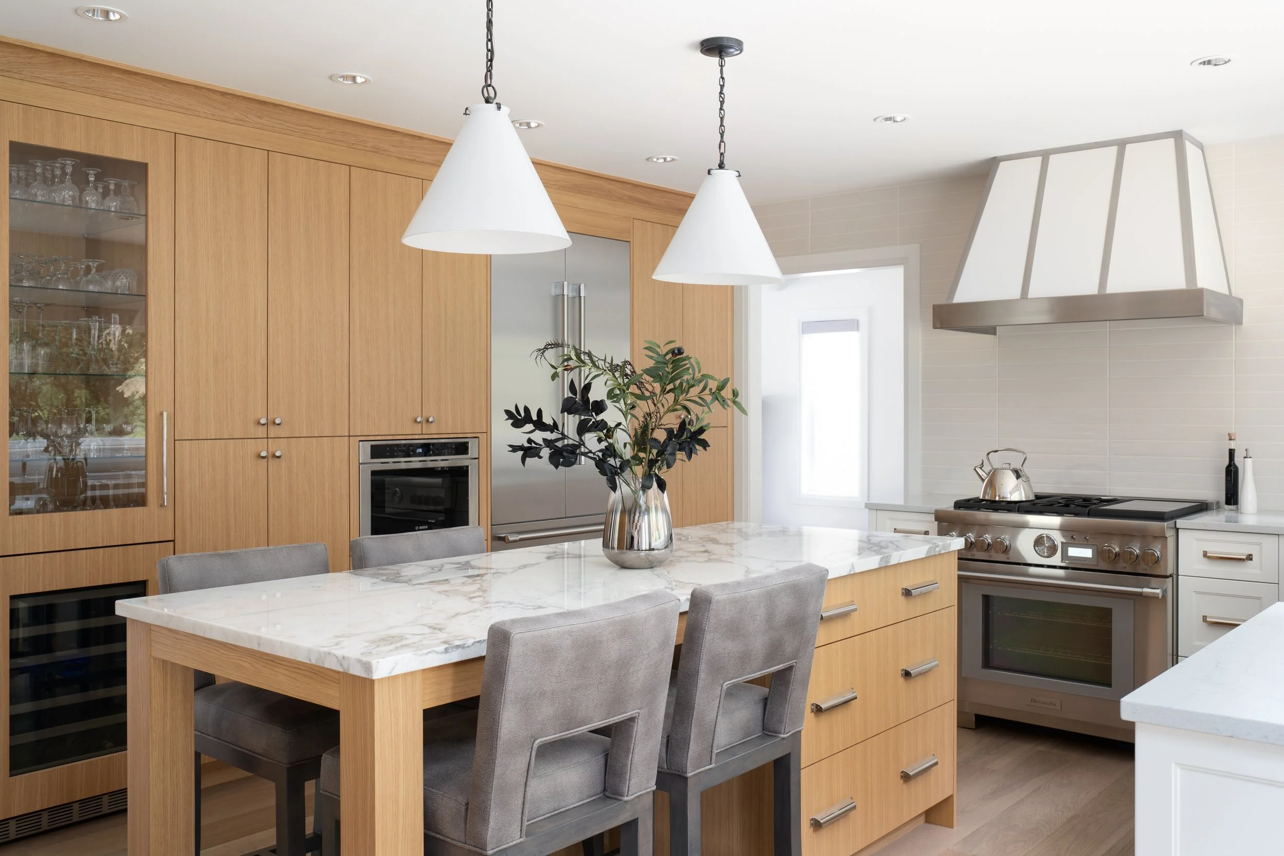 north-vancouver-braemar-residence-kitchen-custom-cabinets.jpg
