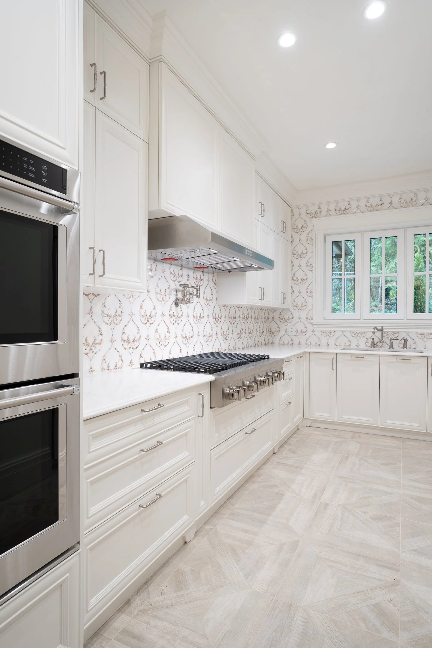 vancouver-26th-avenue-residence-kitchen-oven-range.jpg