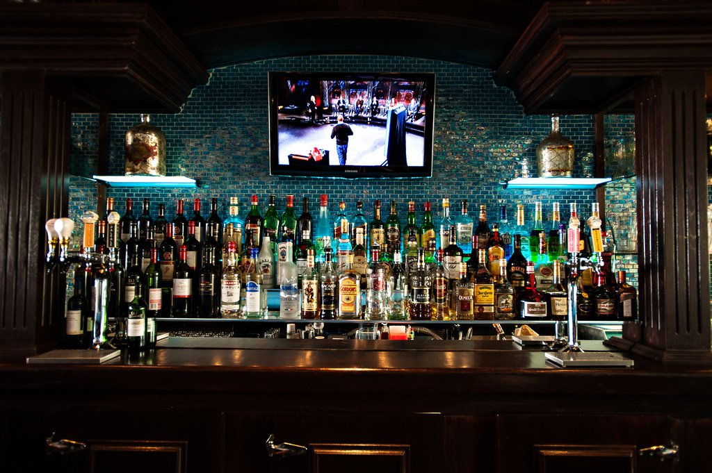 Taverna Greka Restaurant