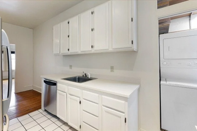 2754pierce-kitch2_orig.jpg