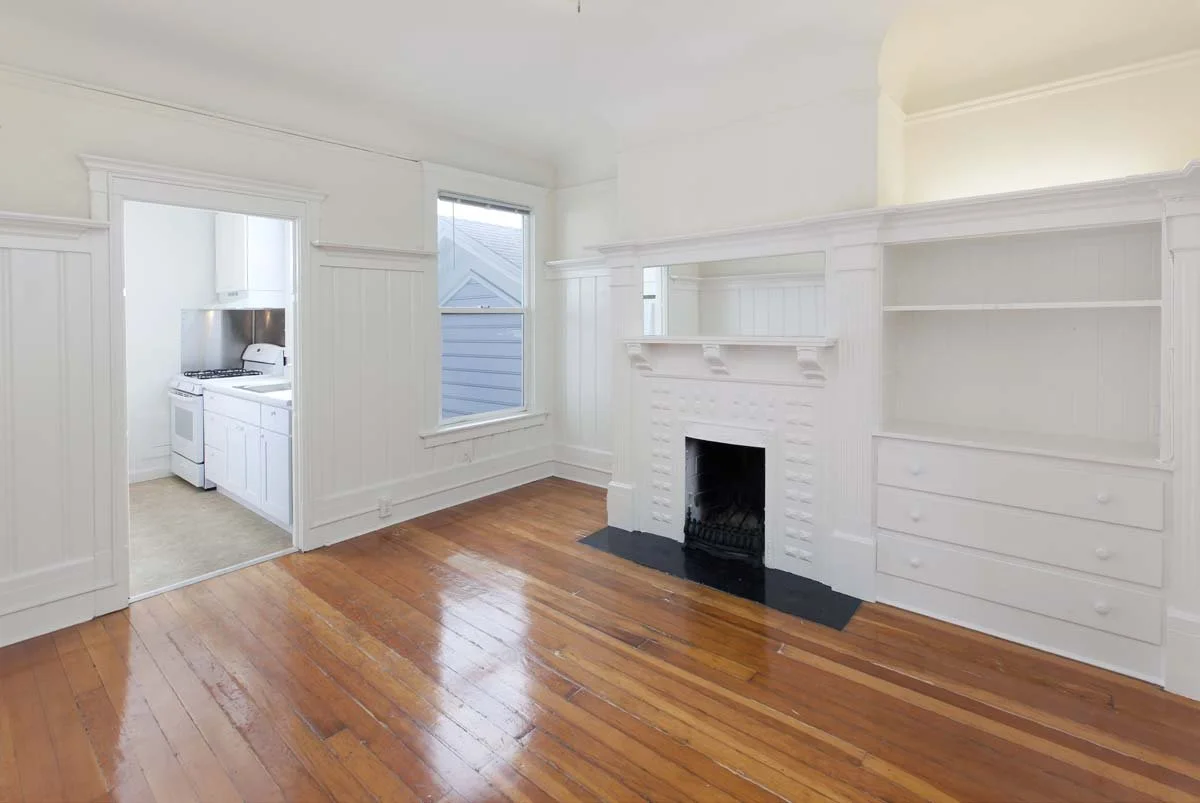 2361California10 LR4.jpg