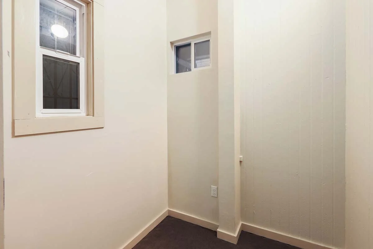 2754Pierce11 Pantry.jpg