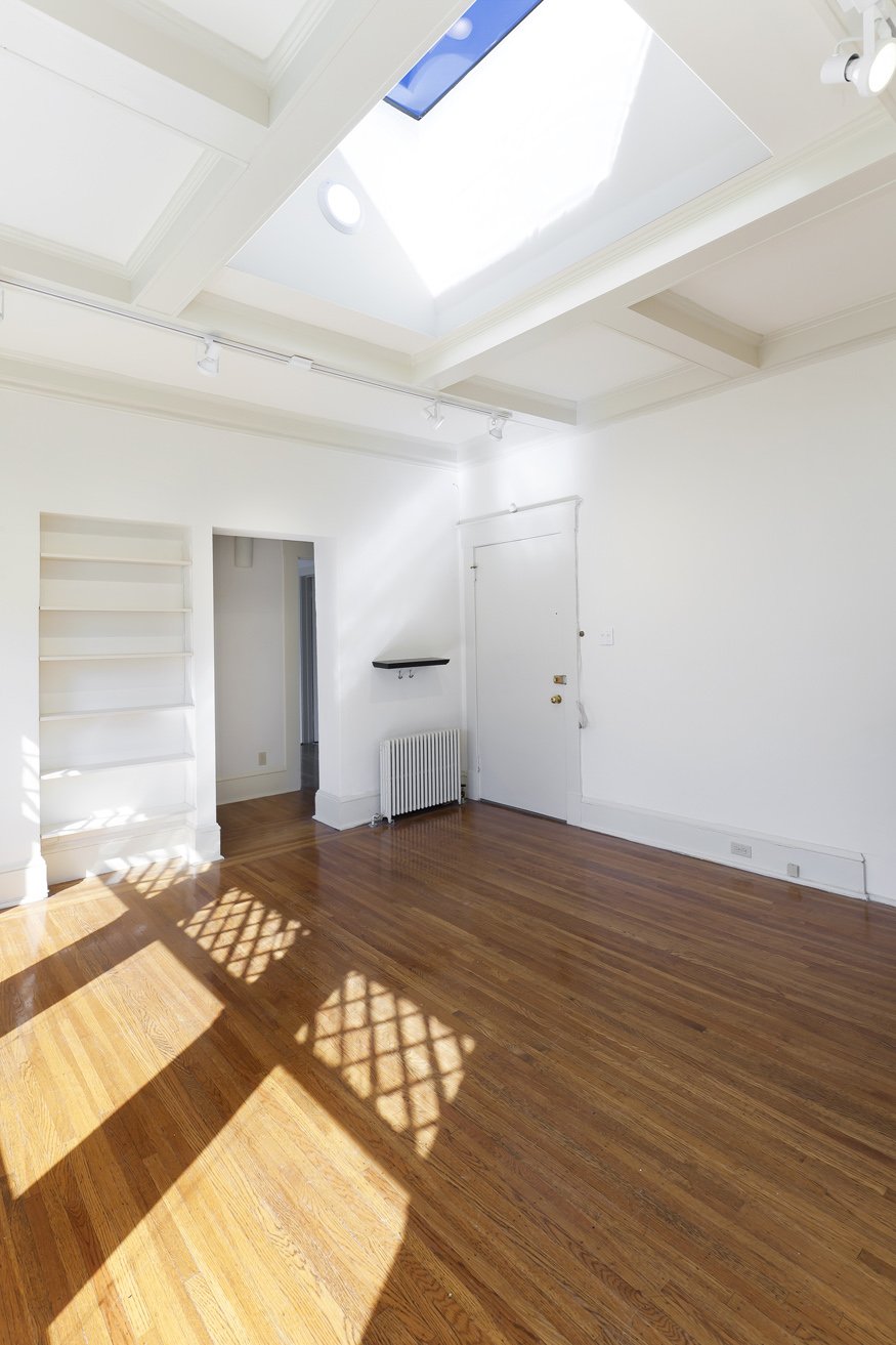 2754Pierce5Skylight 3.jpg
