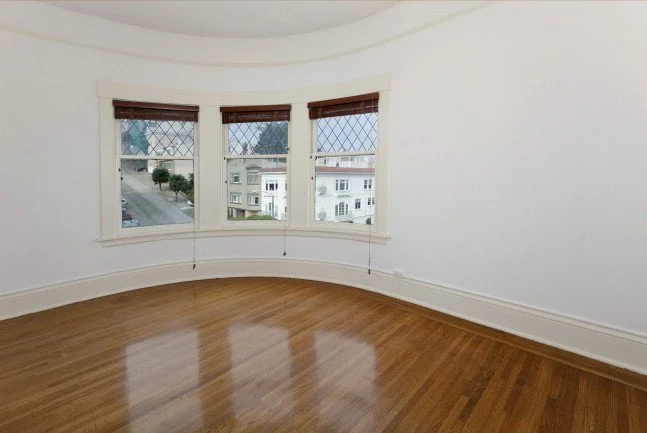 2754Pierce 1BR.jpg
