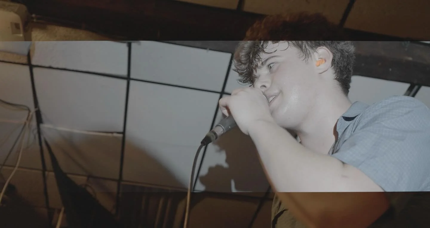 Stills from @ziltchesband live at @redgateartssociety 

11/30/25