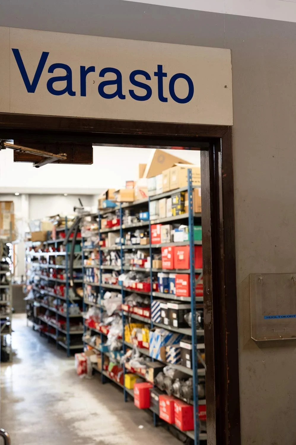 Kattava raskaan kaluston varaosapalvelu ja huolto, Rauma, Raskas-Kauppi