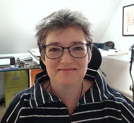 Charlotte Howarth portrait.jpg