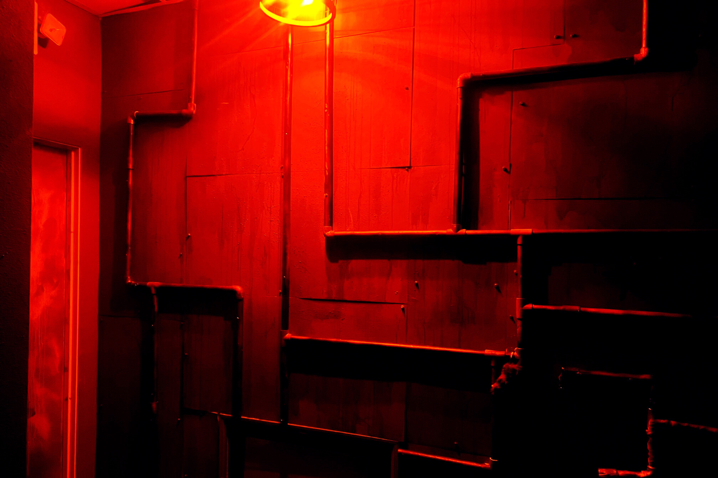 cabin 2nd room wall.png