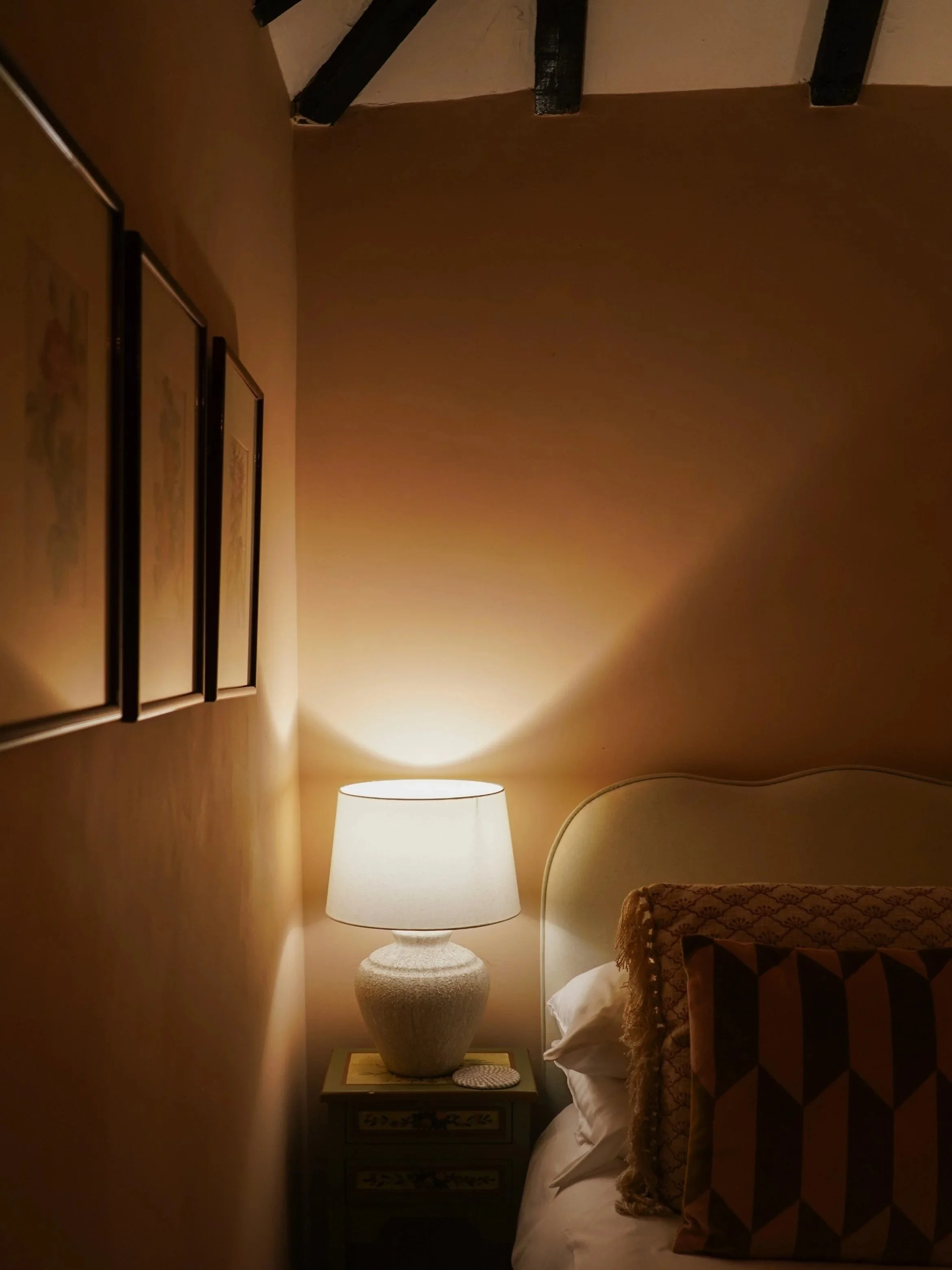 The Cowshed, Woolverton