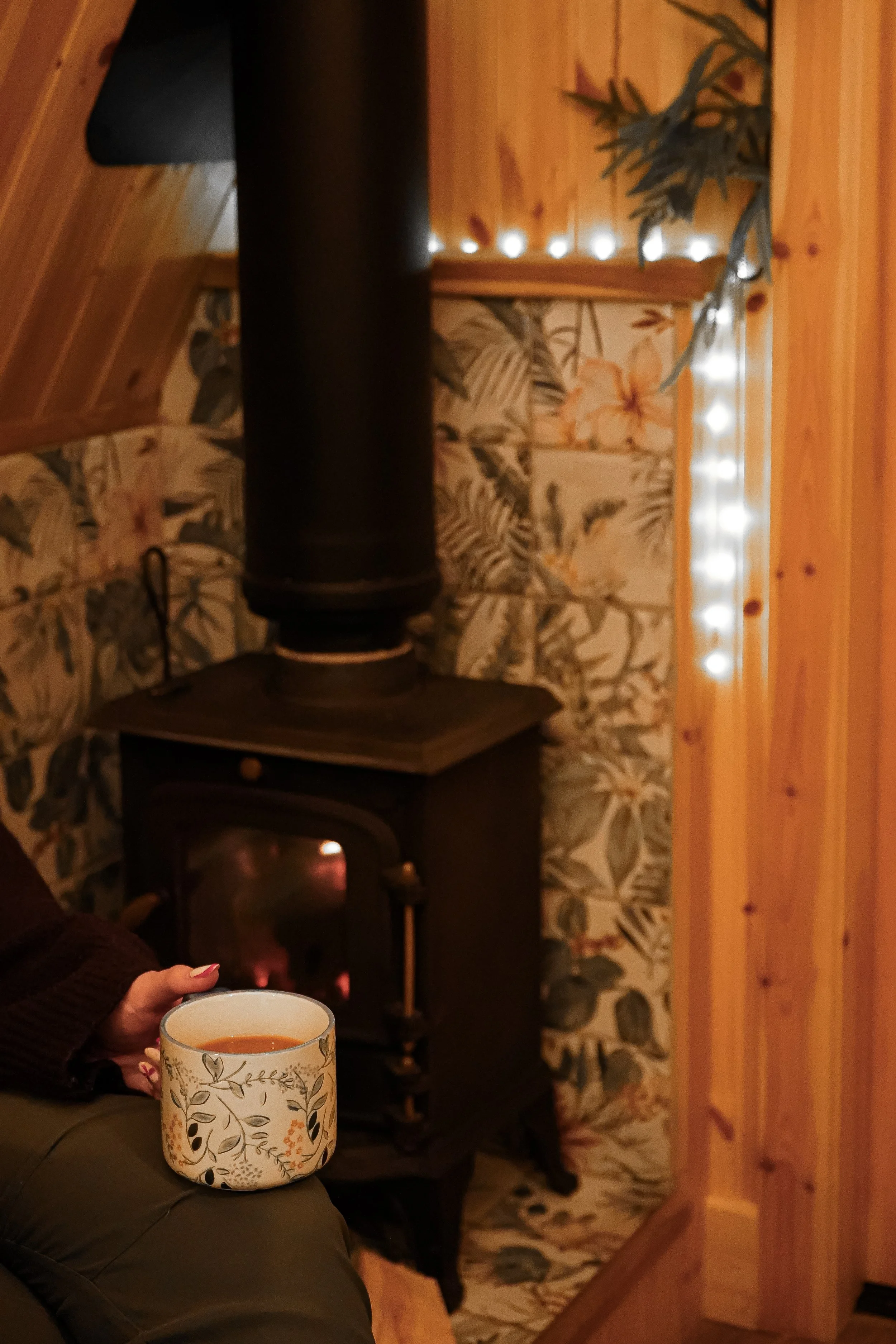 Hurkle Durkle Hut, Northumberland