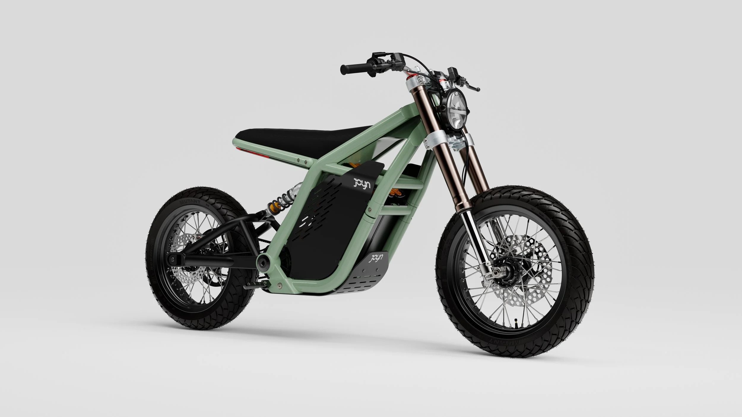 CLASSIC GREEN HERO.1088.jpg