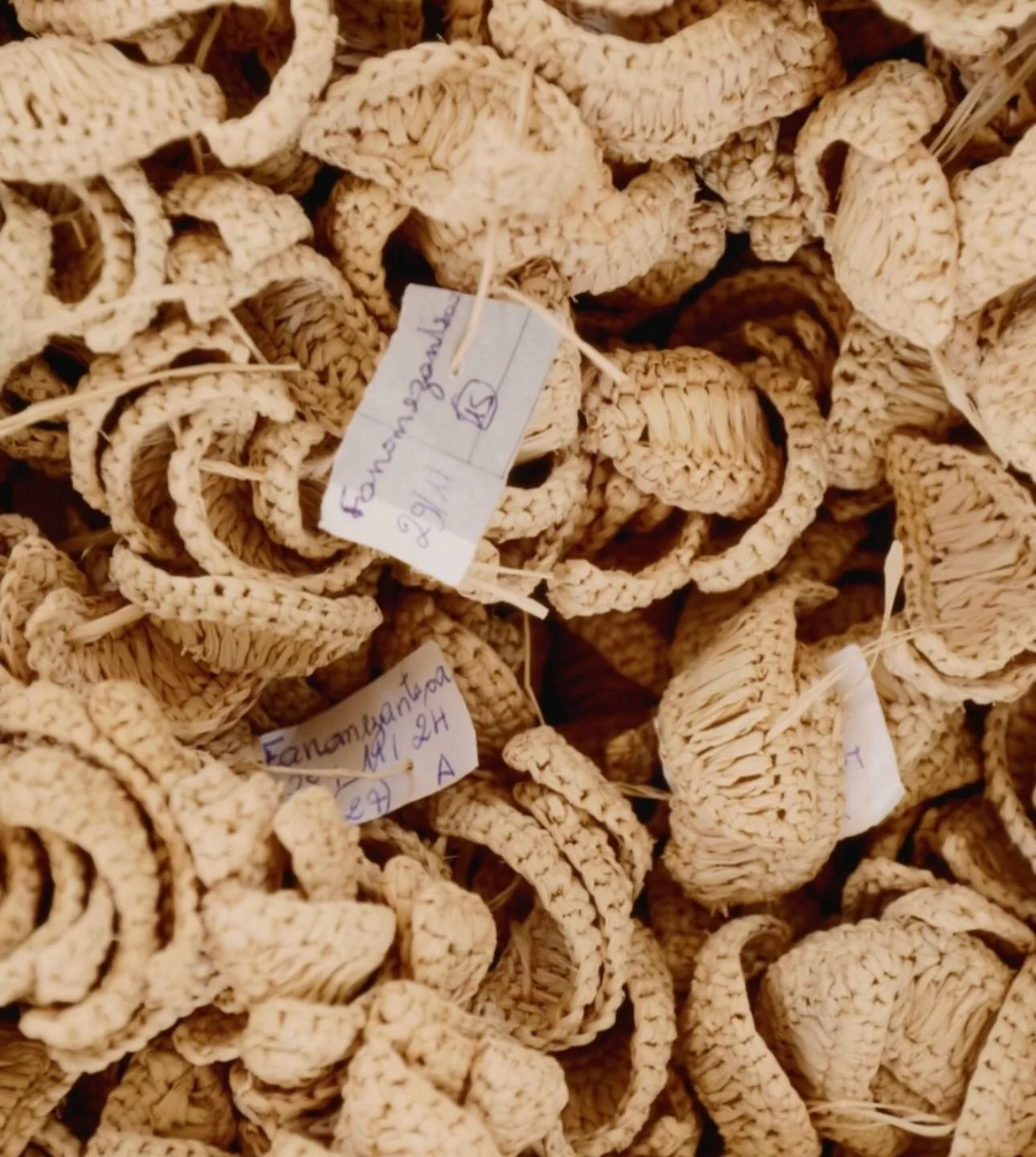 @tanoradesign rooted in texture, craft and personal touches.