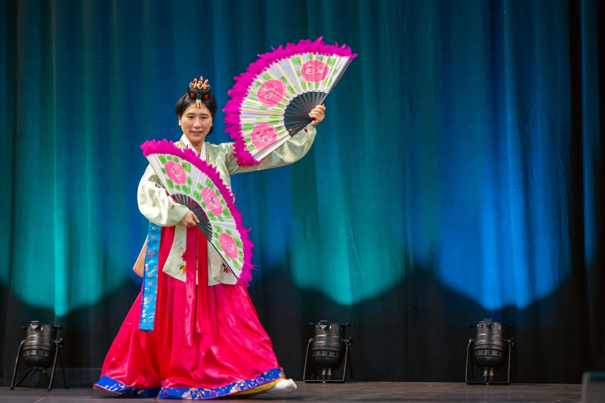 Buchaechum (Korean Fan Dance) by Minkyung Song