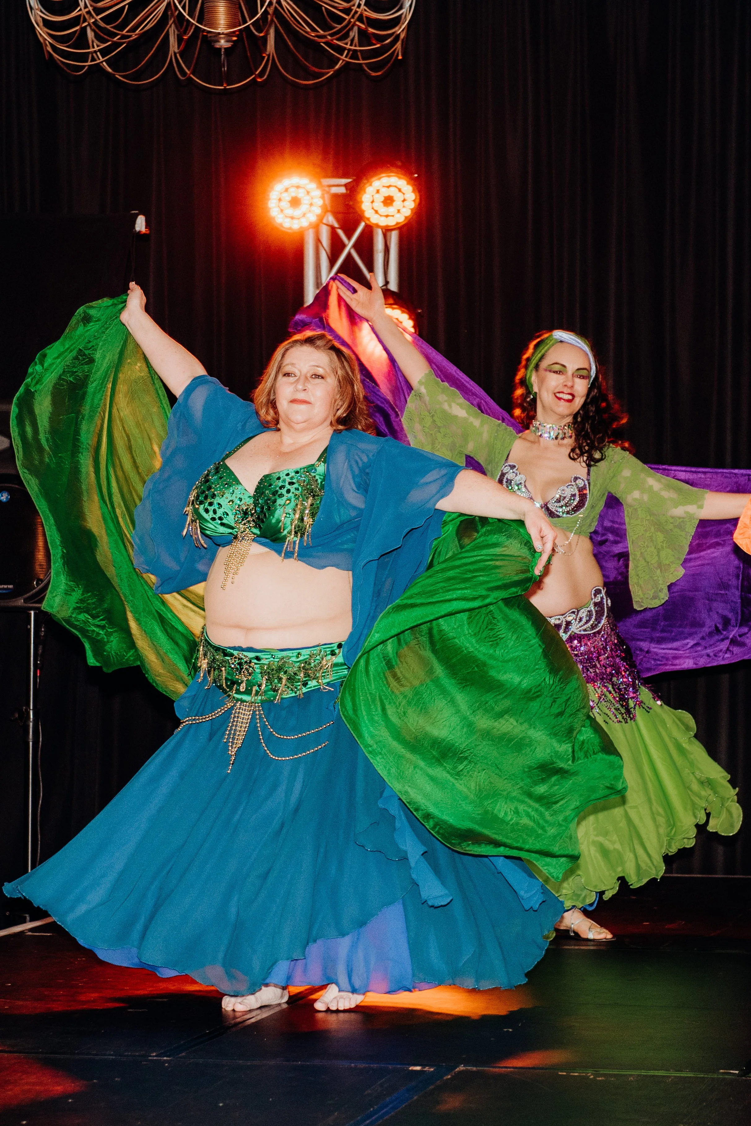 Ally Fearns danced with Juniper and the Gems, drawing on years of experience learning raqs sharqi (bellydance) in both Auckland and New Plymouth. She also designed and created her own costuming for Limelight. This traditional outfit is called a “bed