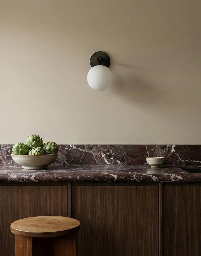 078OL_Cone-and_sphere-black-kitchen.jpg