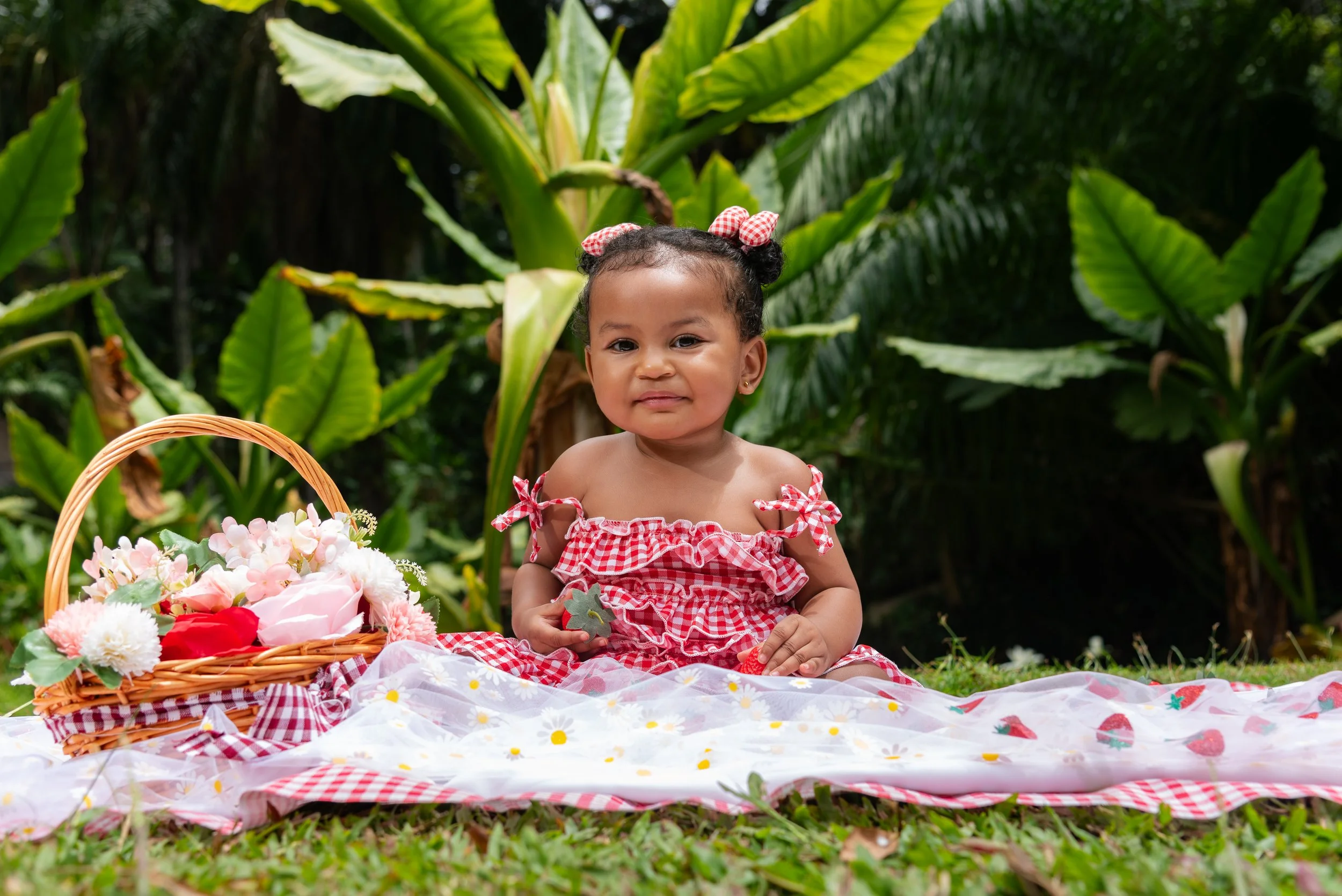 Kezi 1st Birthday (16 of 109).jpg