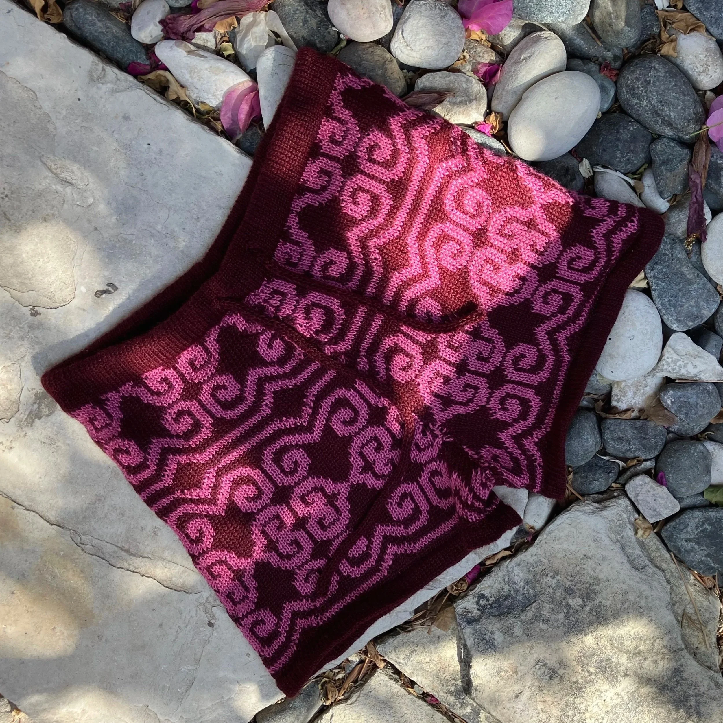 bohemian knitted patterned swirly pink girly mini micro shorts with drawstring waist and ties fairy y2k style