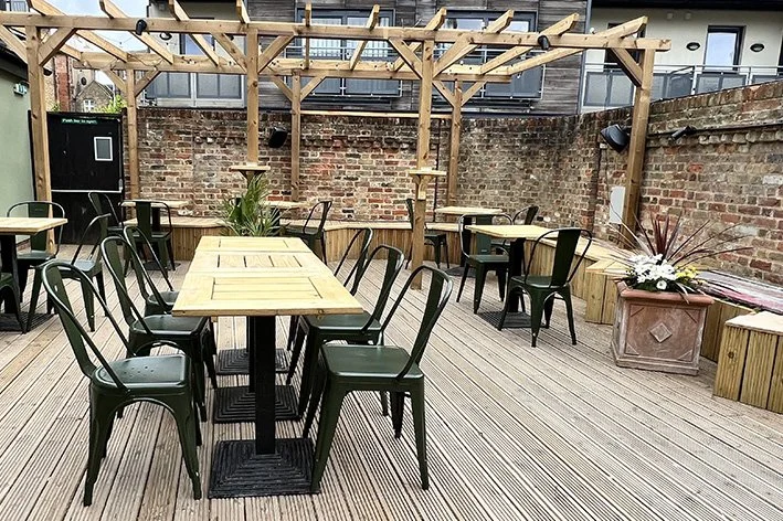 Hert_Garden view.jpg