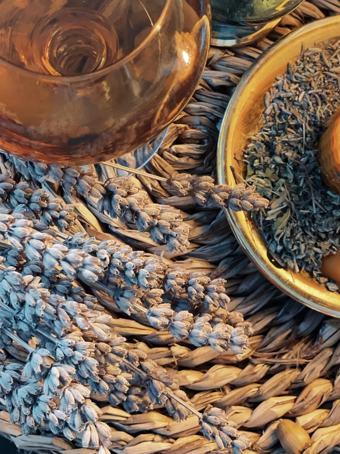 October was all about consciousness-shifting herbs and the ritual of midwifing the business of the day into a cozy evening. It was a month of slowing down and composting what no longer serves me.

The herbal ally of the month was, surprisingly, laven